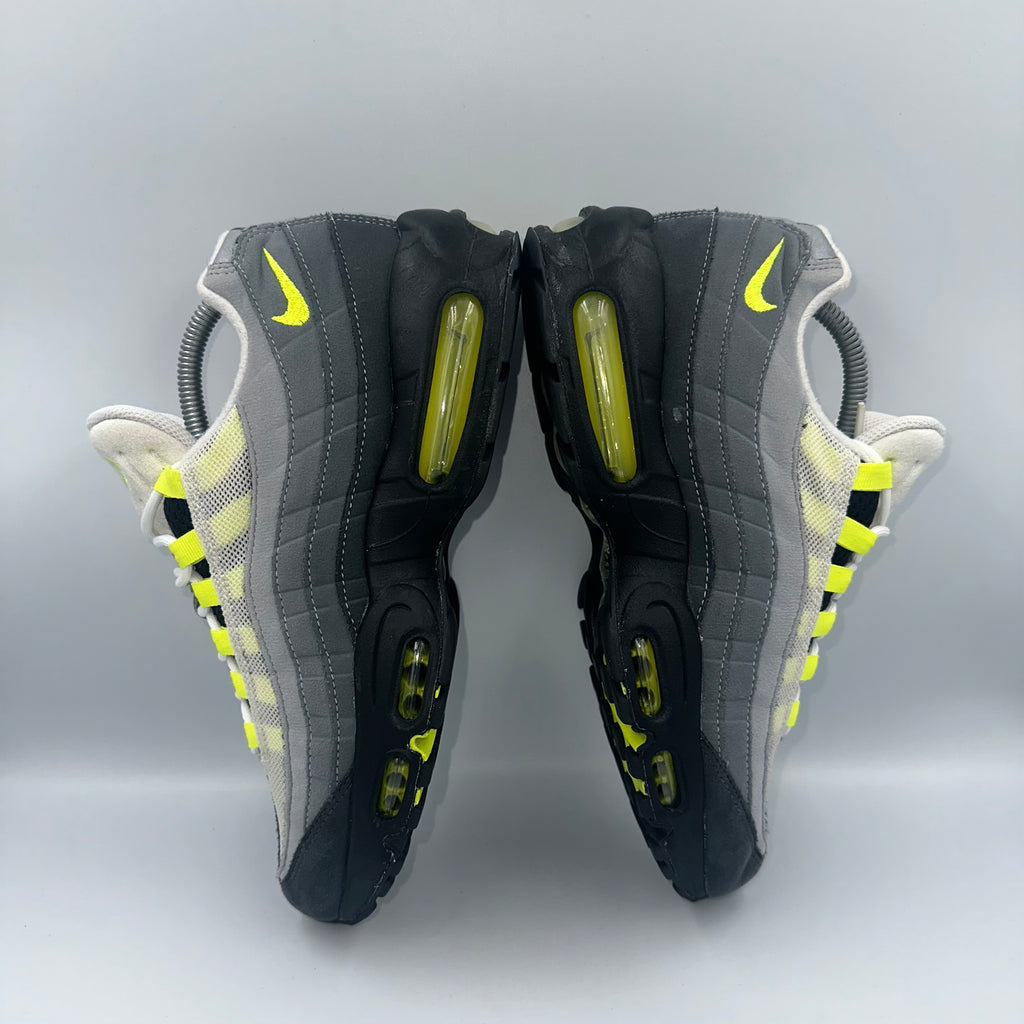 Nike Air Max 95 OG Neon 2020 UK 7.5