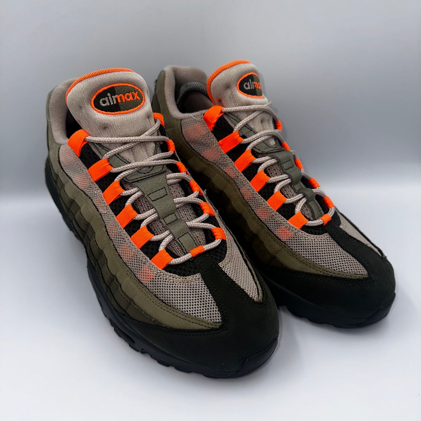 Nike Air Max 95 Neutral Olive / Total Orange UK 9