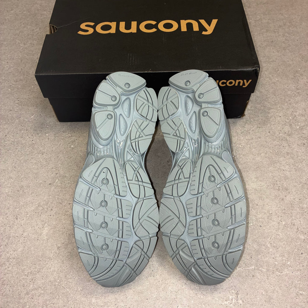 Saucony ProGrid Omni 9 ‘Grey’