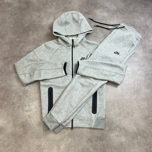 Nike Tech Fleece Tracksuit Grey