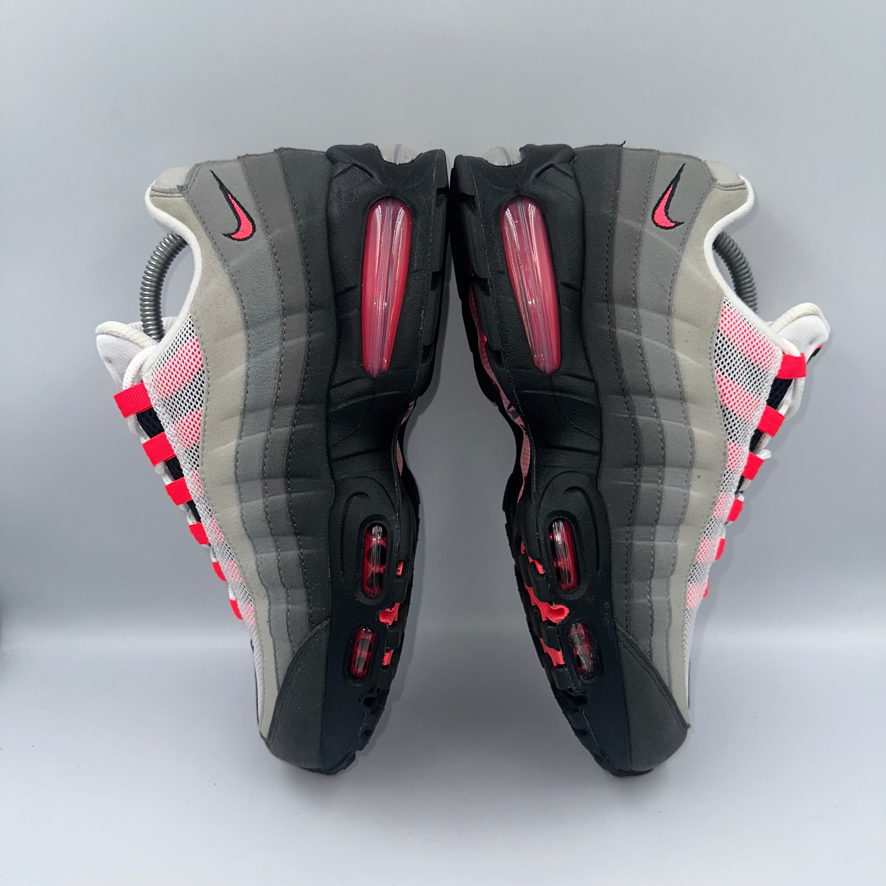 Nike Air Max 95 OG Solar Red UK 8 heel and counter detail