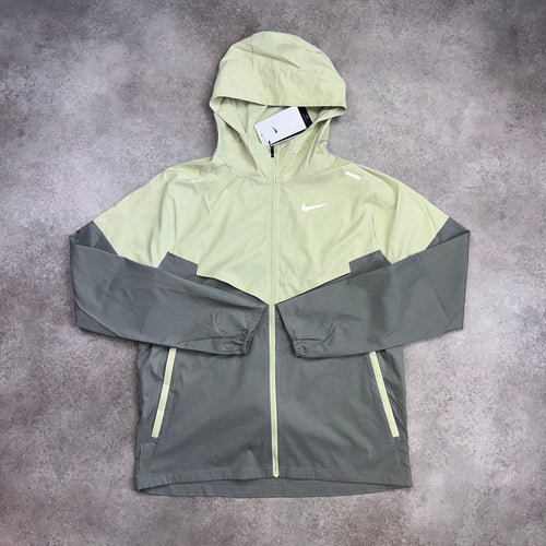 Nike Windbreaker Jacket Neutral Olive front view