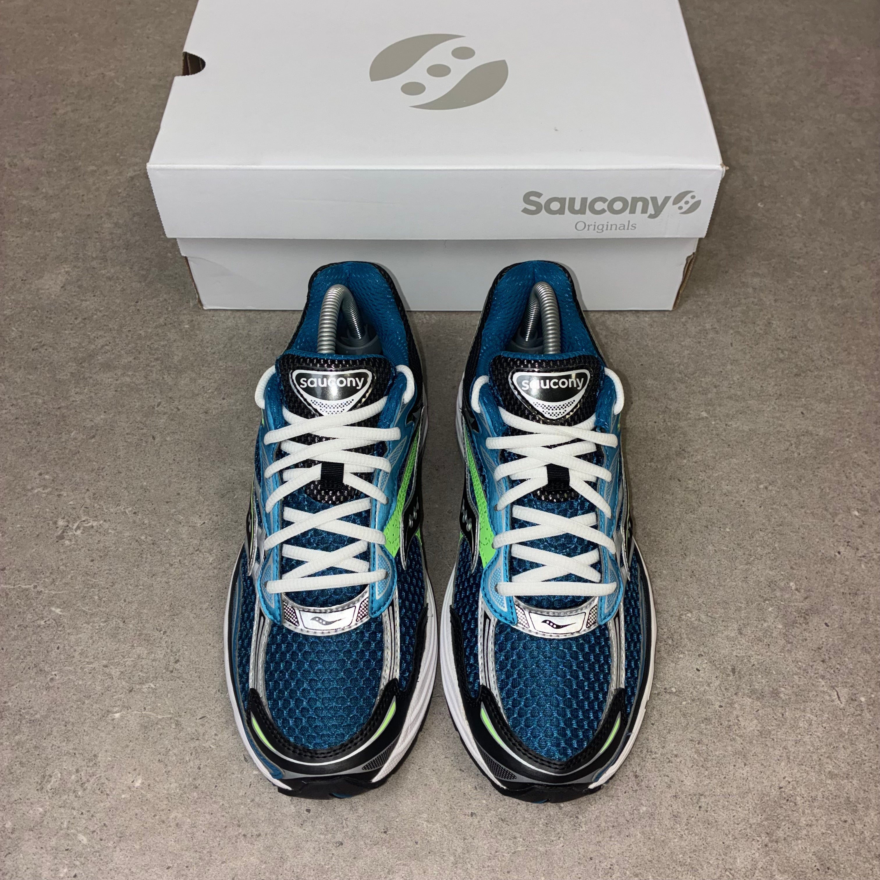 Saucony ProGrid Omni 9 Blue /Lime