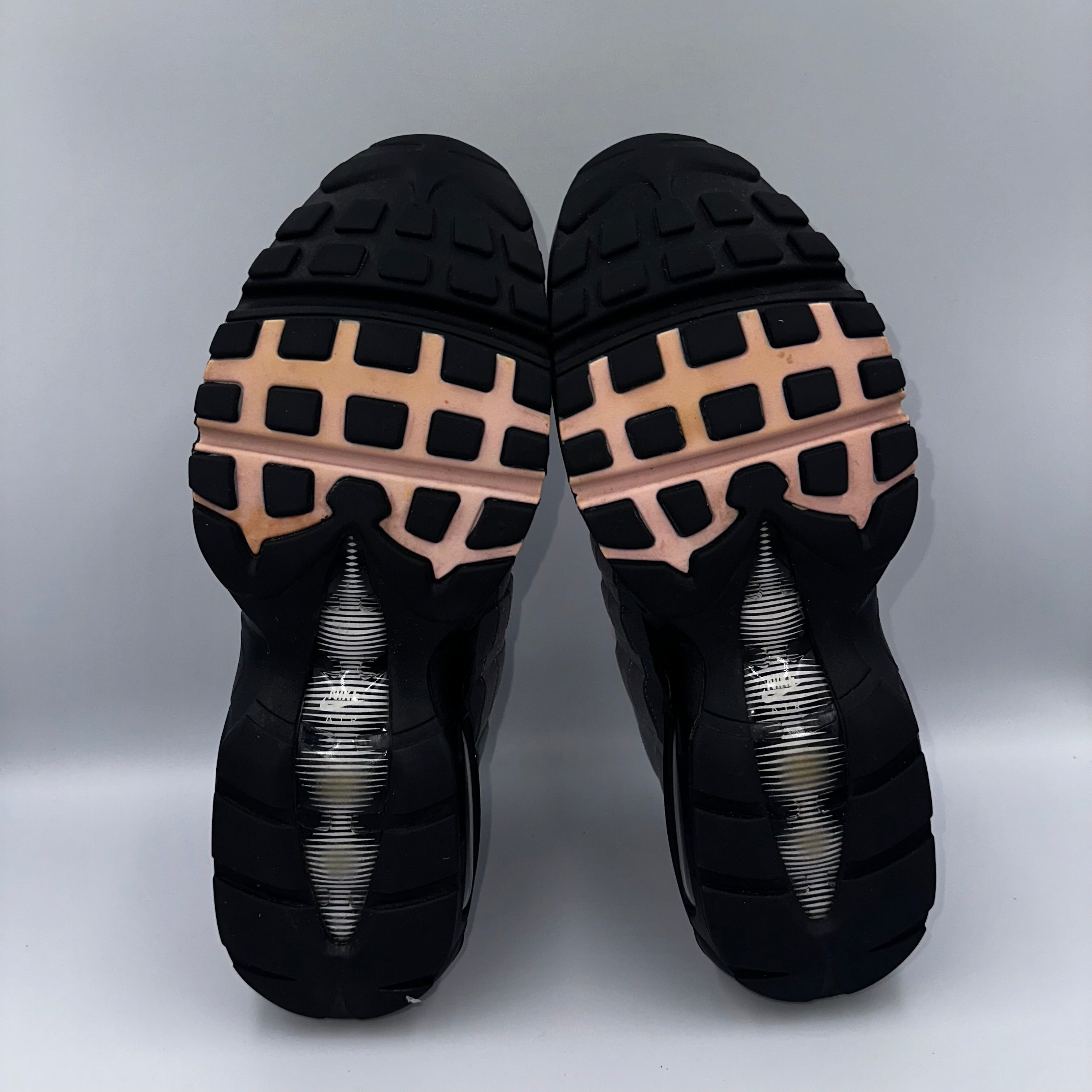 Nike Air Max 95 OG Pink Foam UK 8 heel and counter detail