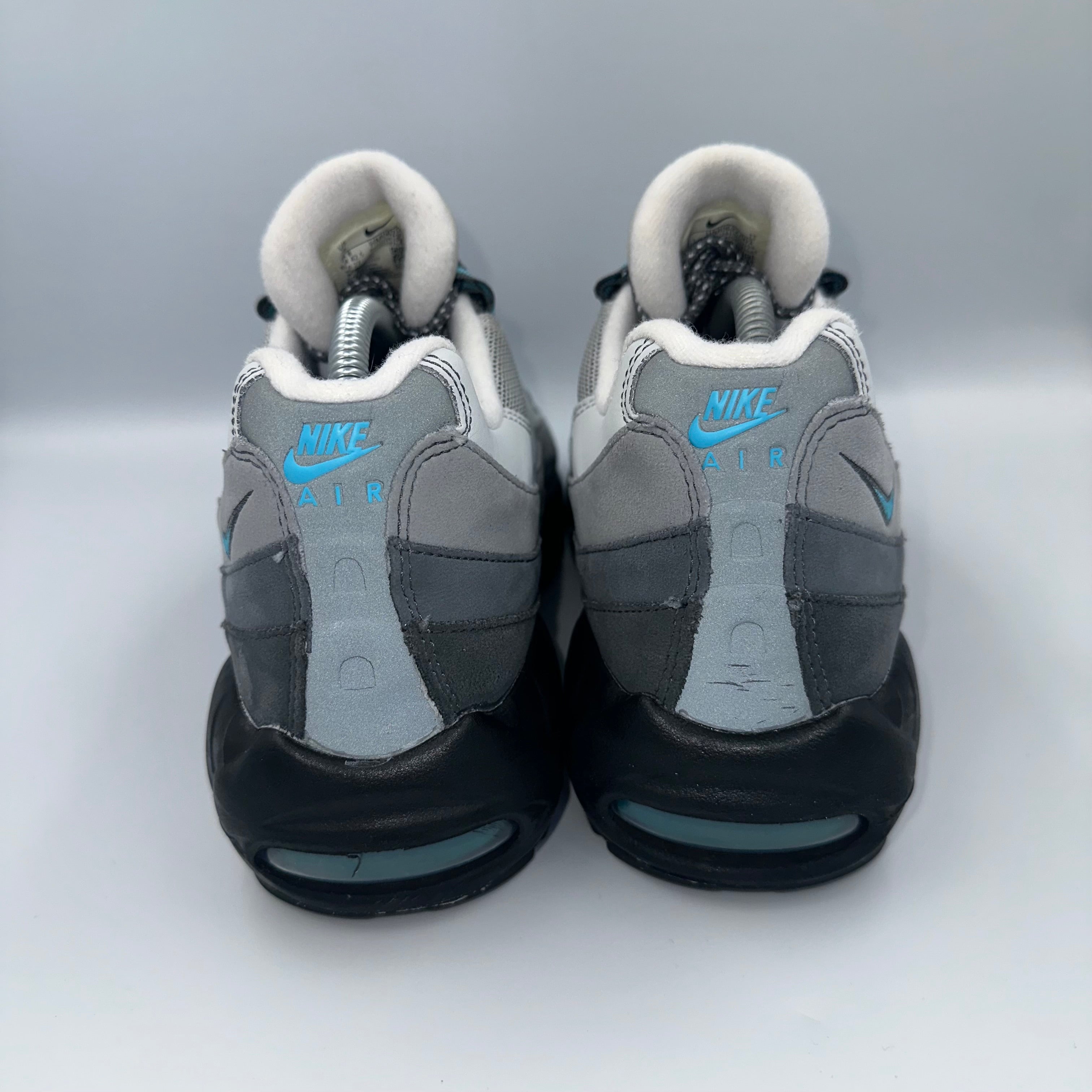Nike Air Max 95 Baltic Blue UK 8 outsole view
