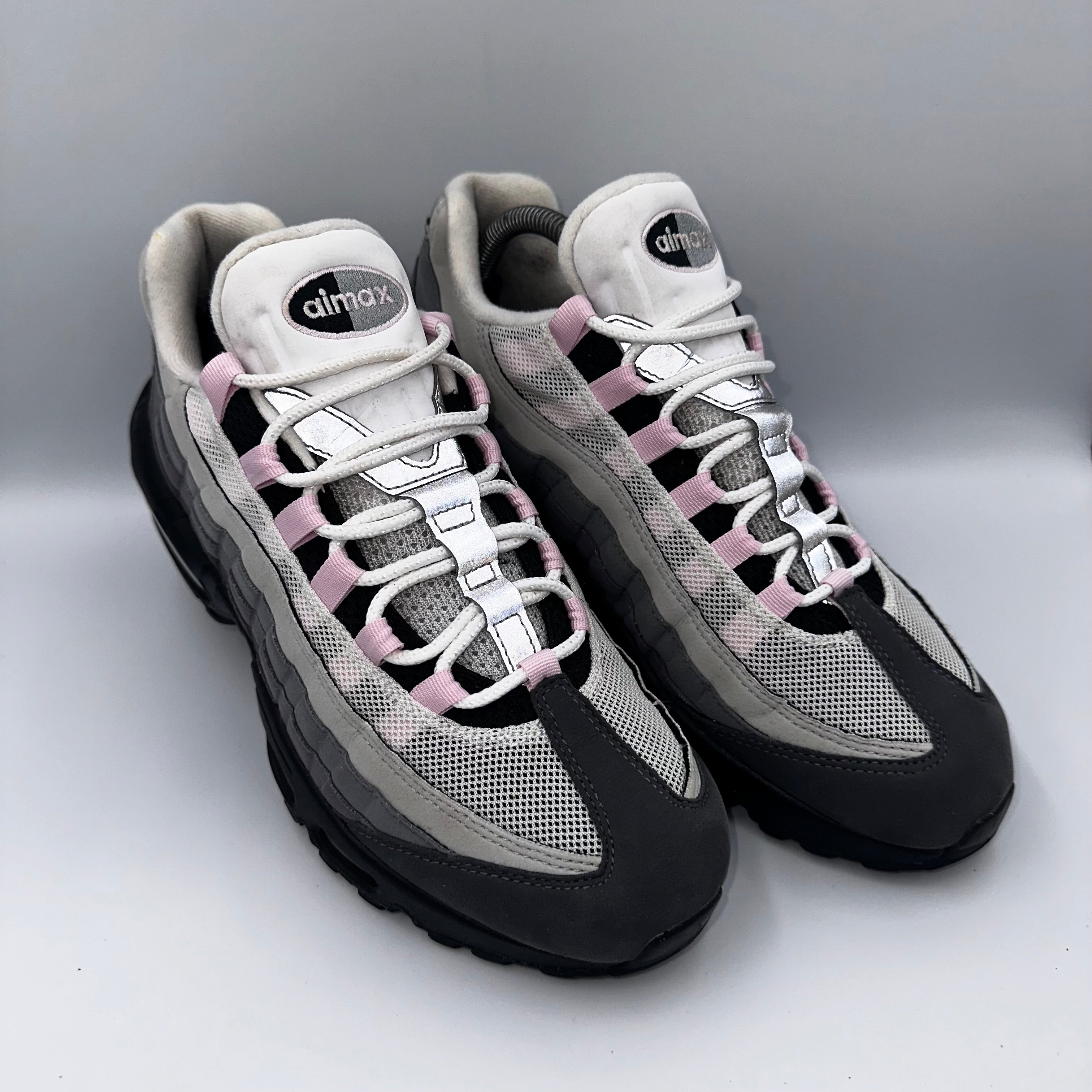Nike Air Max 95 OG Pink Foam UK 8 lateral side profile