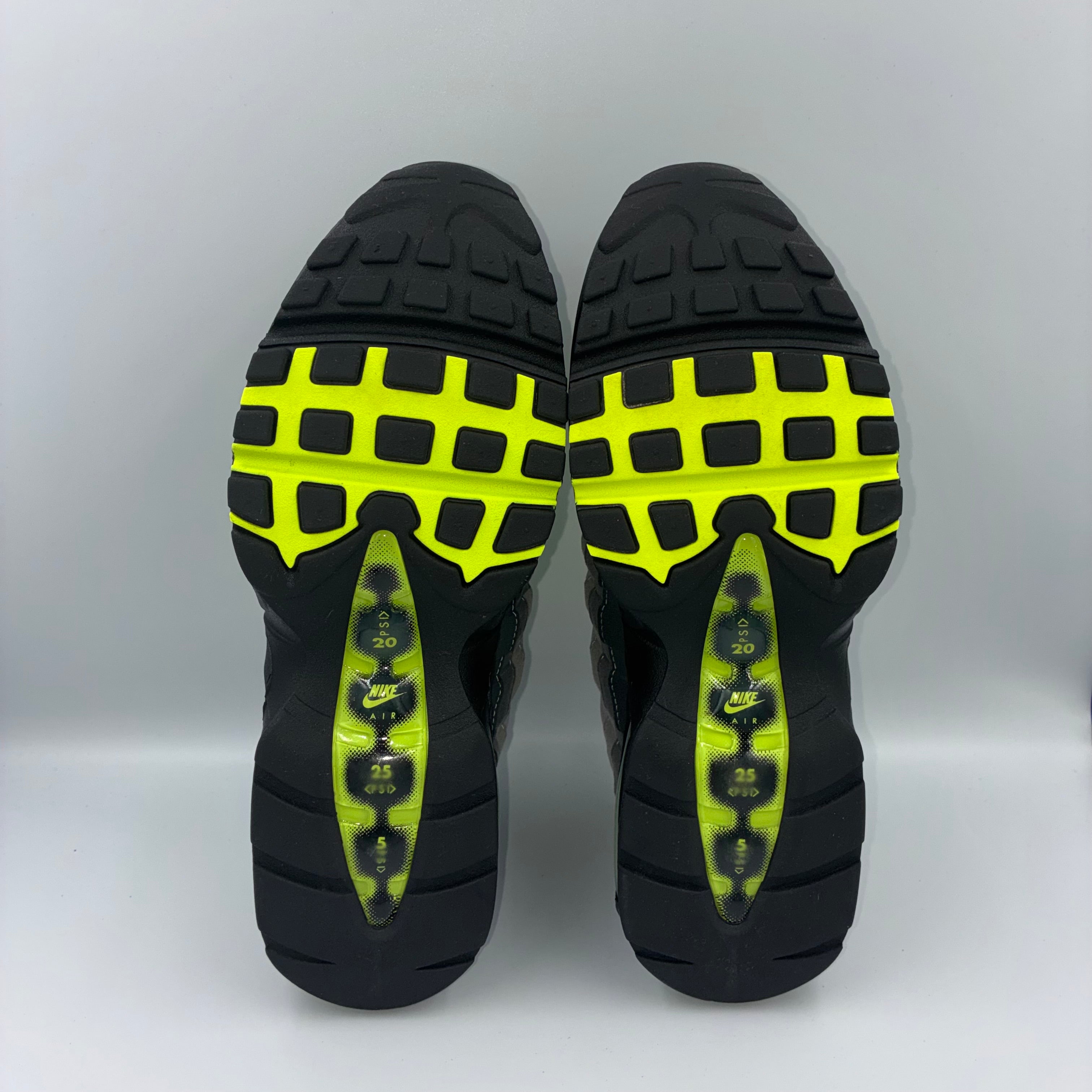 Nike Air Max 95 OG Neon 2026 UK 9.5