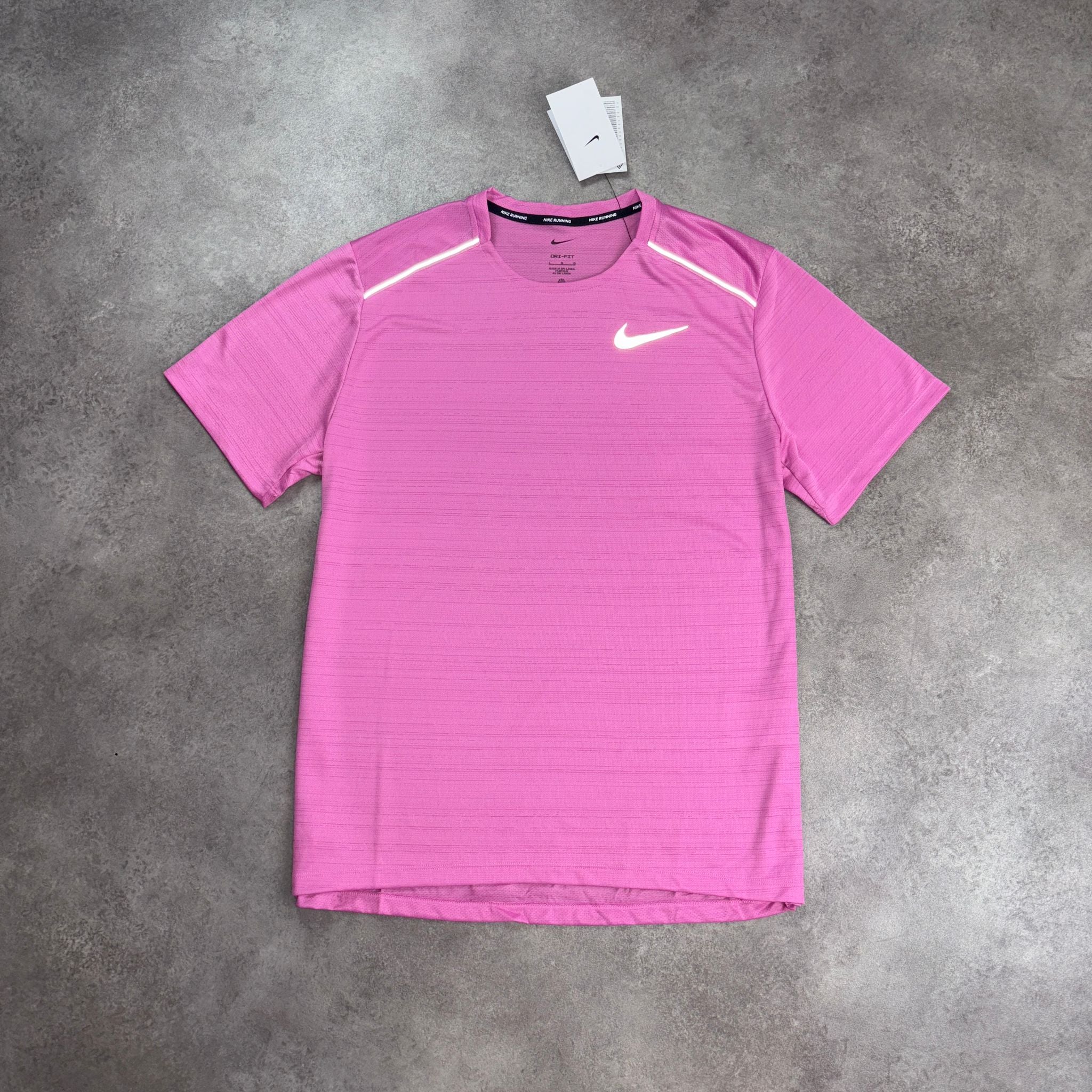 Nike Miler Playful Pink front view