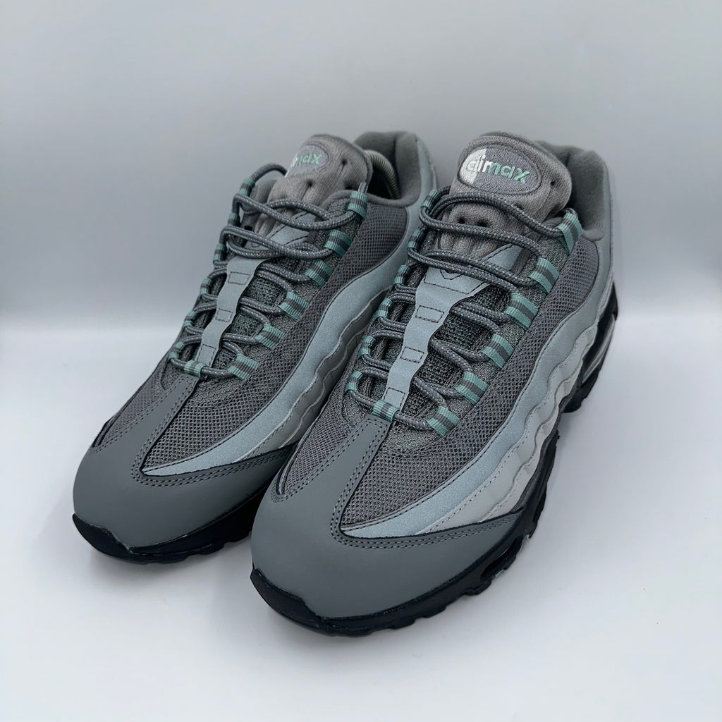 Air Max 95 Smoke Grey / Cannon UK 8