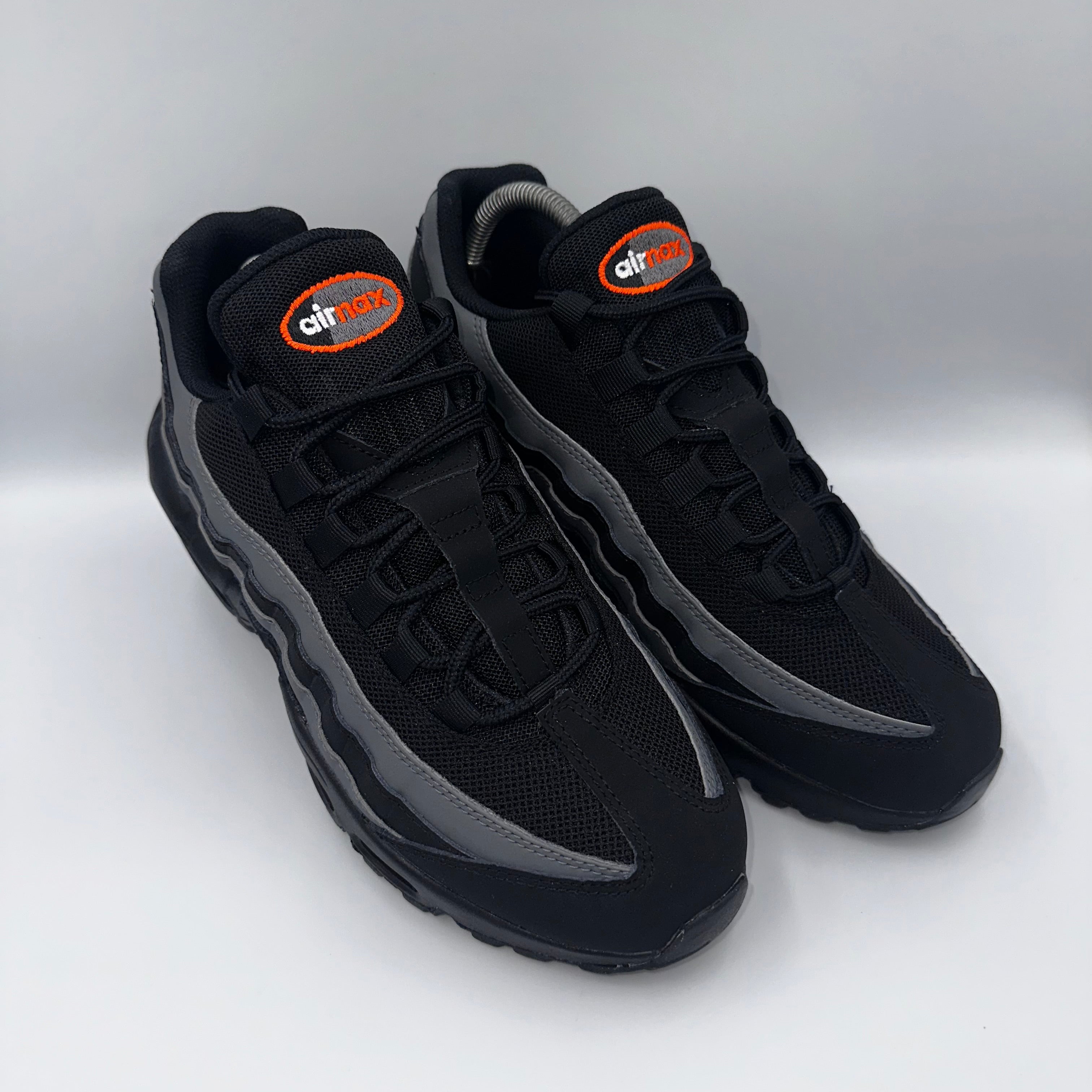 Nike Air Max 95 Safety Orange lateral side profile