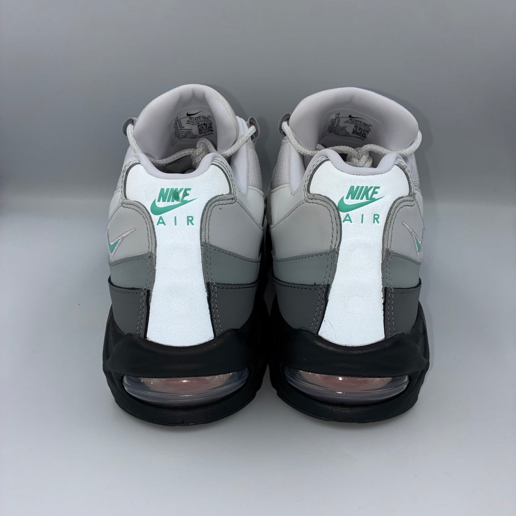 Nike Air Max 95 Pink Apple UK 11