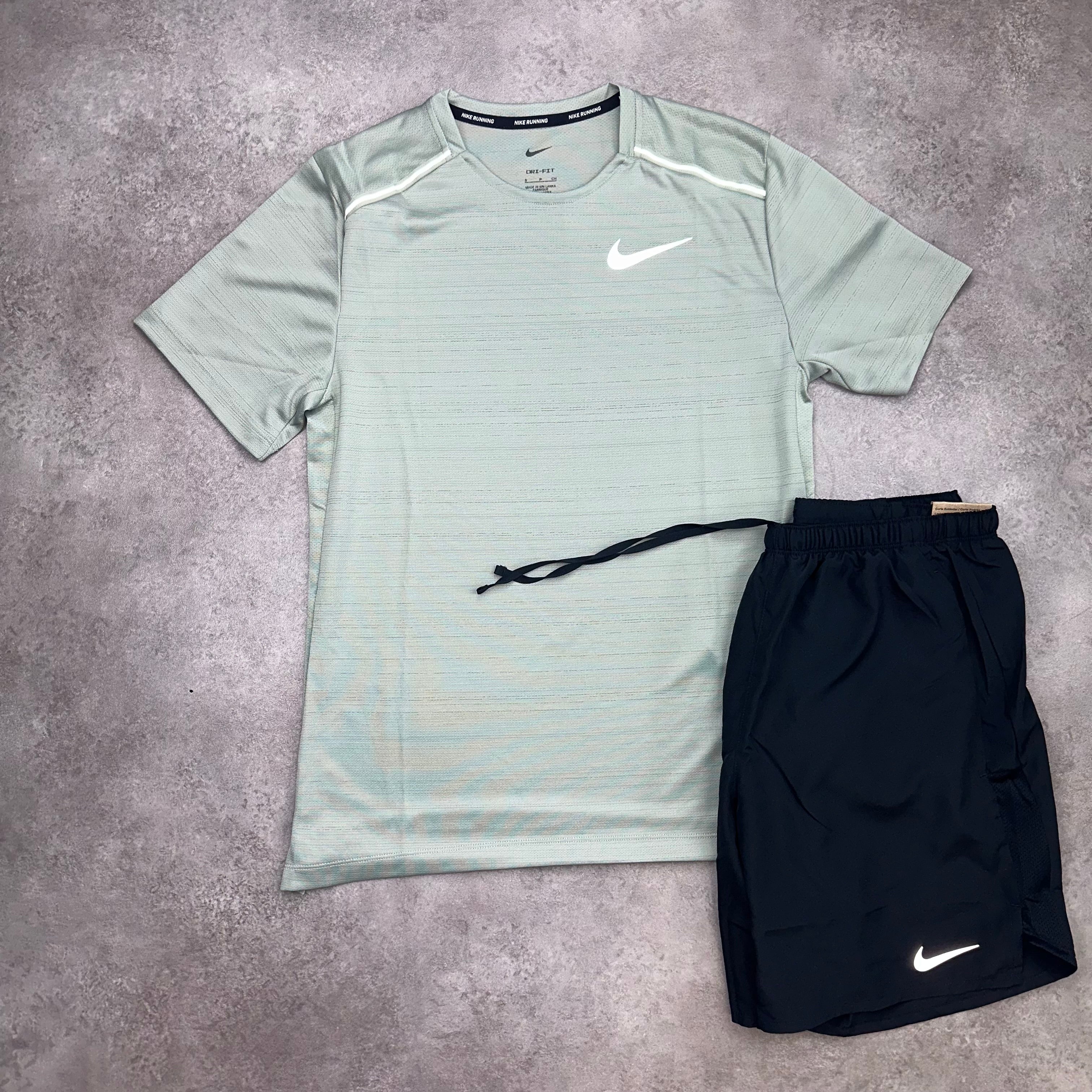 Nike Miler Jade Horizon & Challenger Shorts Black front view