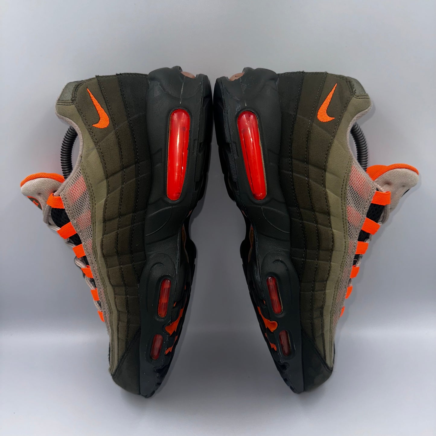 Nike Air Max 95 Neutral Olive / Total Orange UK 9