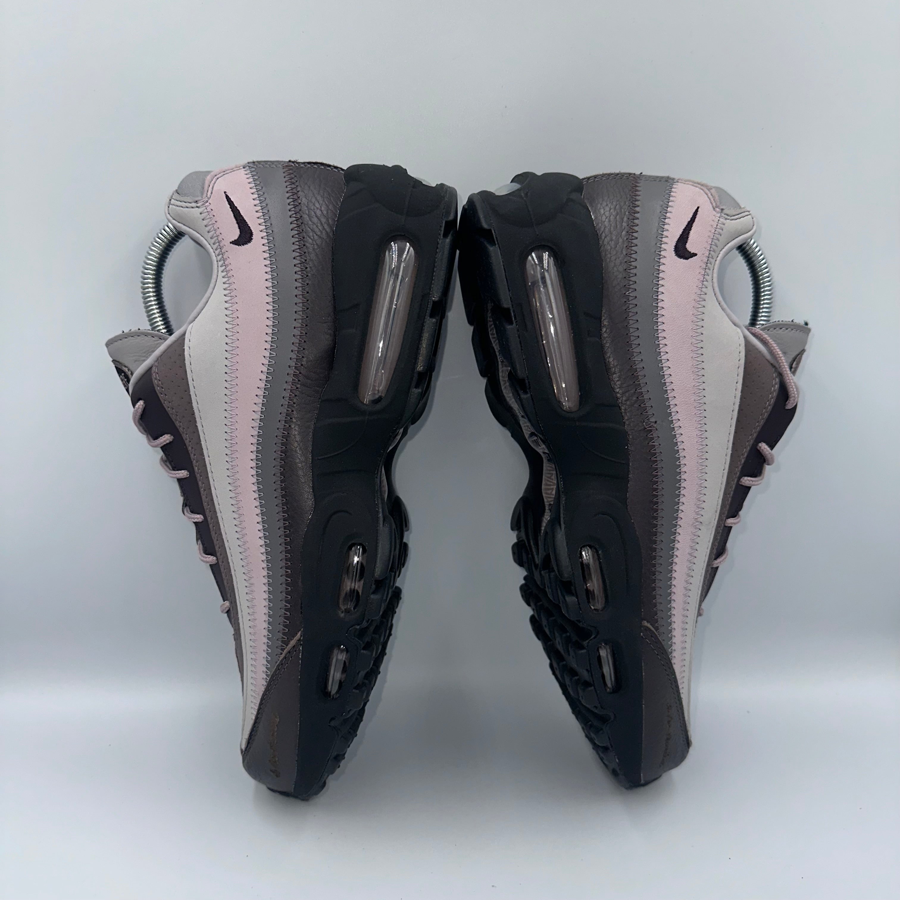 Nike Air Max 95 A Ma Maniére While You Where Sleeping three-quarter front angle