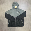 Nike Windbreaker Smoke Grey / Black HV6521-084 front view XL