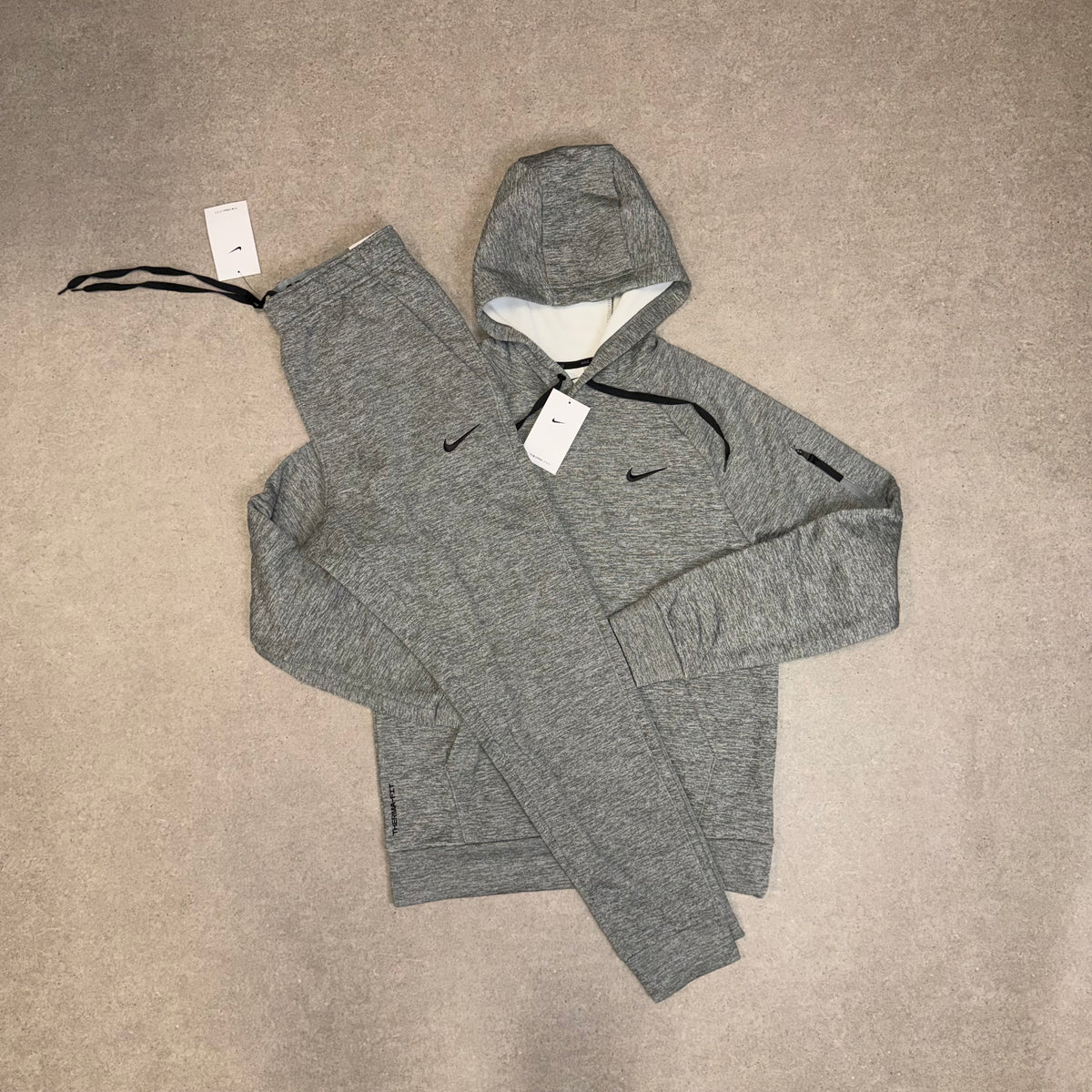 Nike Therma Tracksuit – Particle Grey