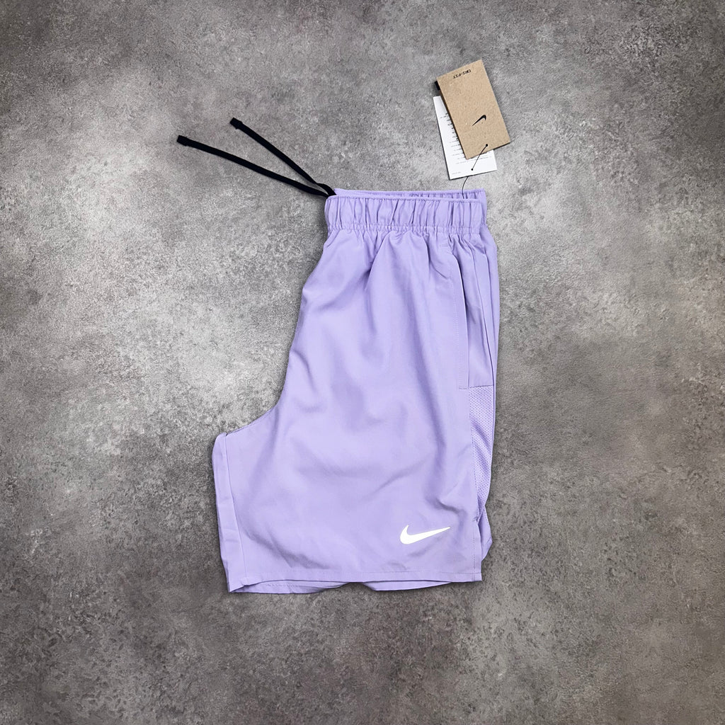 Nike Challenger Shorts 7 Inch Lilac