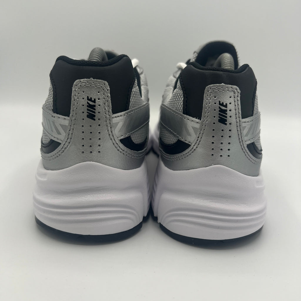 Nike Initiator Metallic Silver / Black/ White