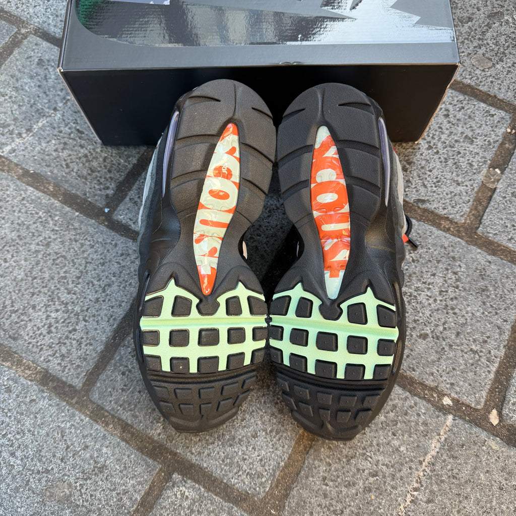 Nike Air Max 95 “Liverpool 110”