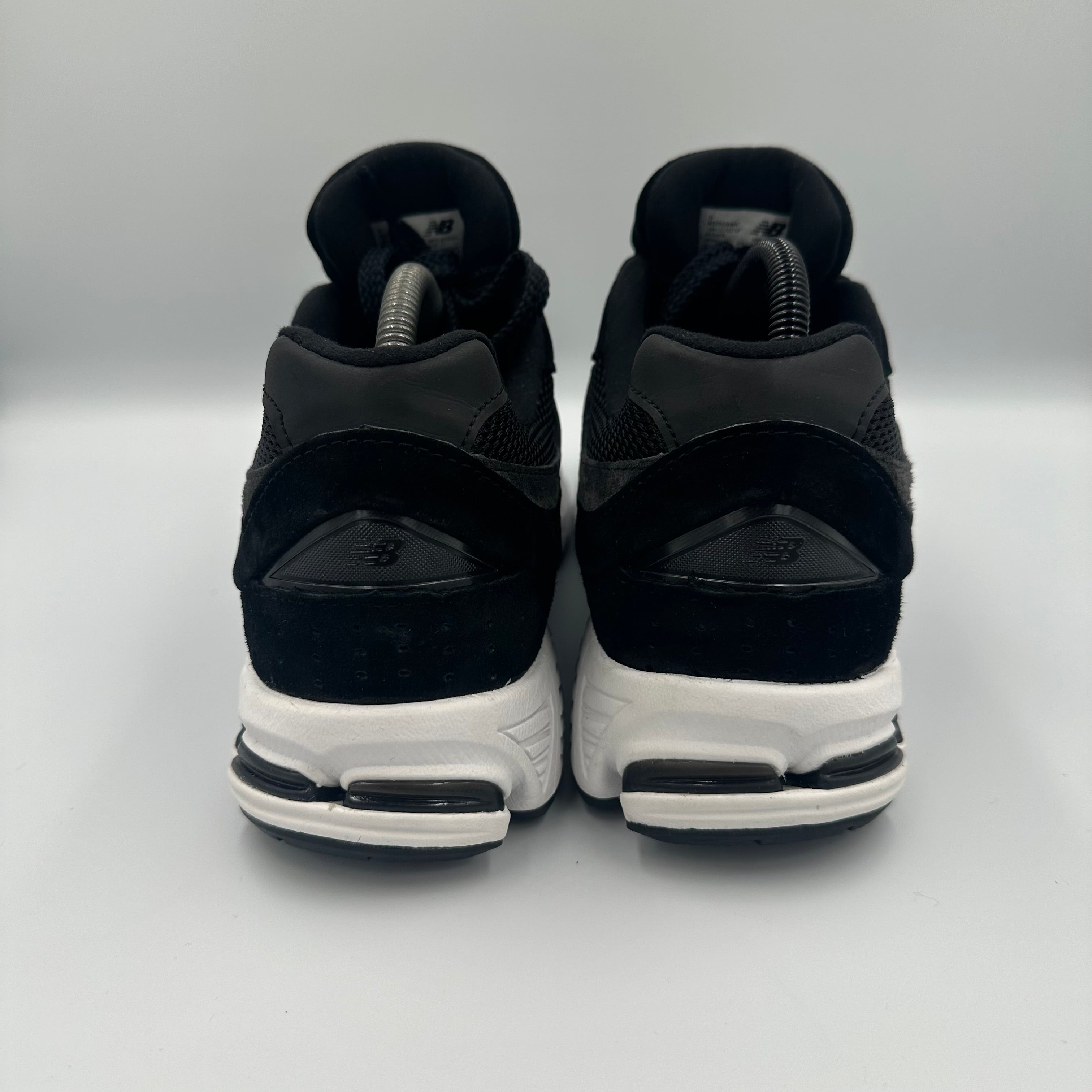 New Balance 2002R Black UK 8 outsole view