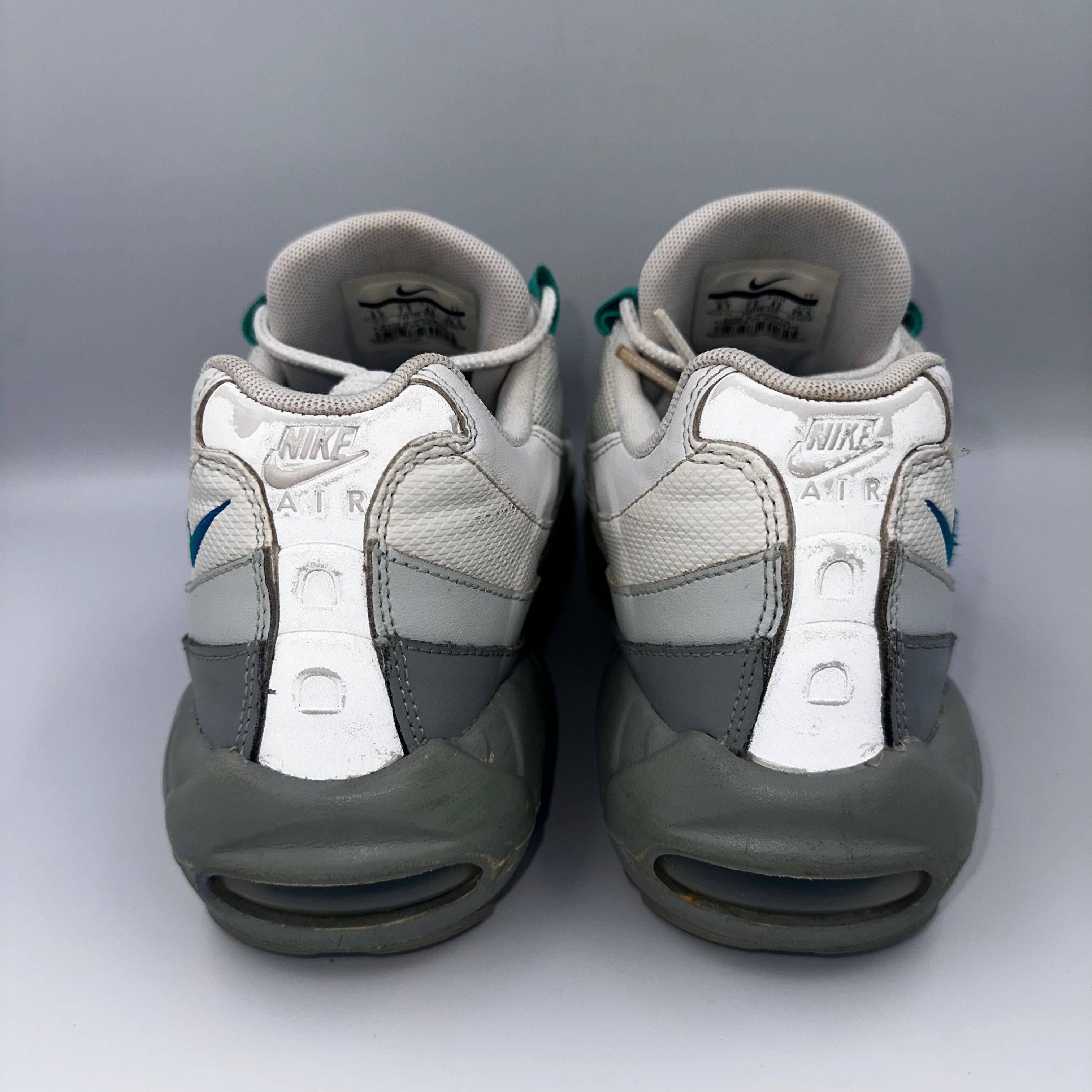 Nike Air Max 95 Emerald Green UK 7.5 outsole view