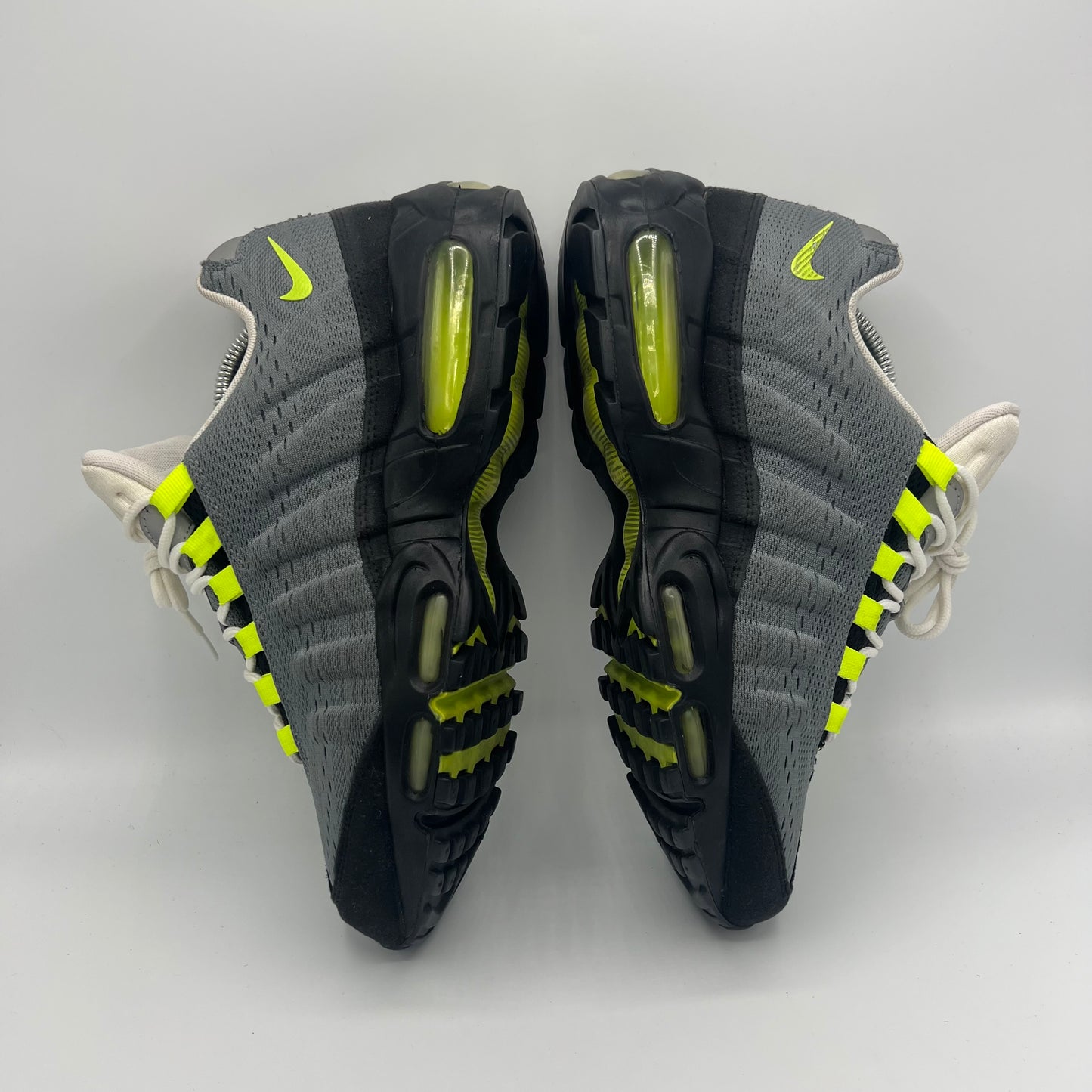 Nike Air Max 95 Engineered Mesh UK 8