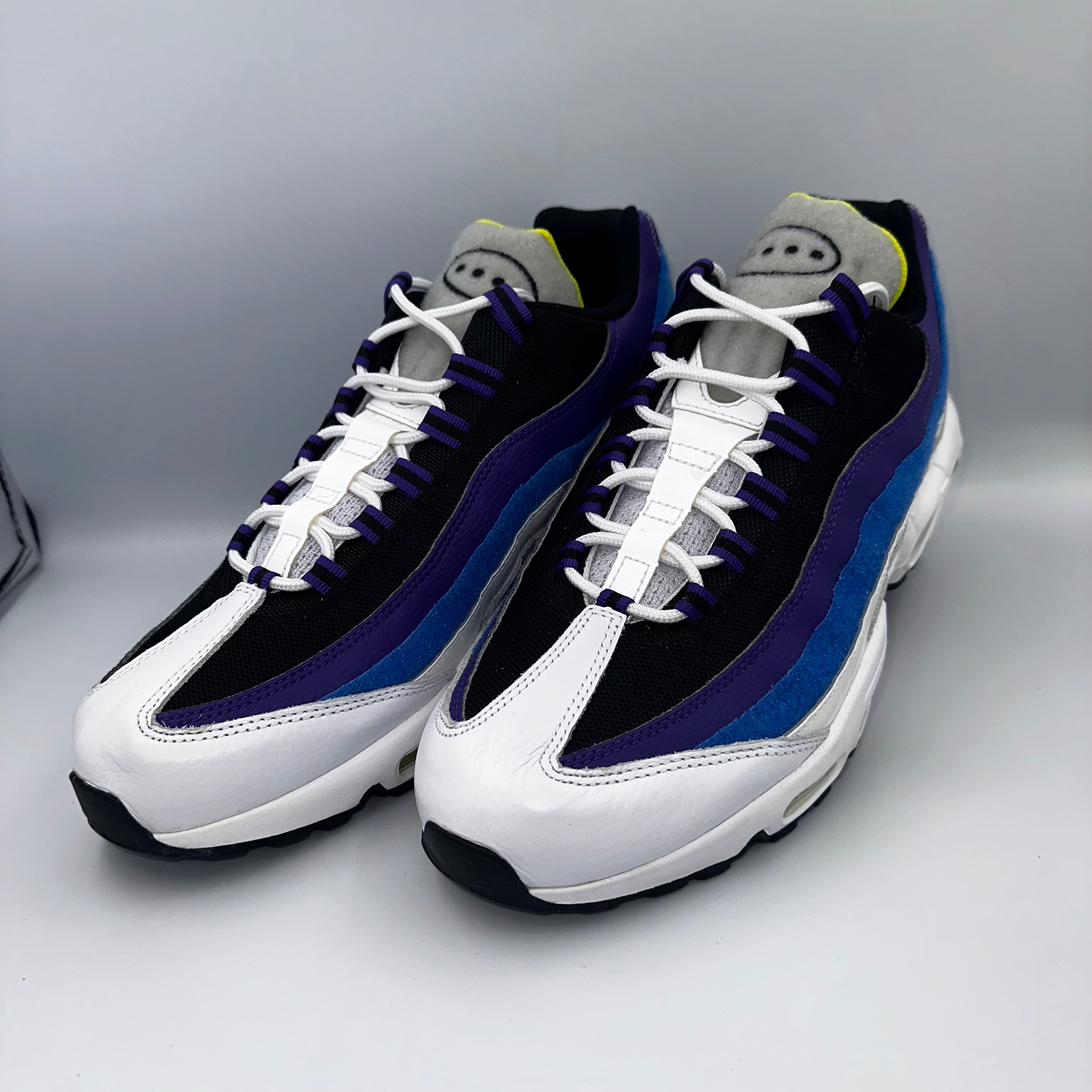 Nike Air Max 95 Kaomoji Velcro Pack UK 12 three-quarter front angle