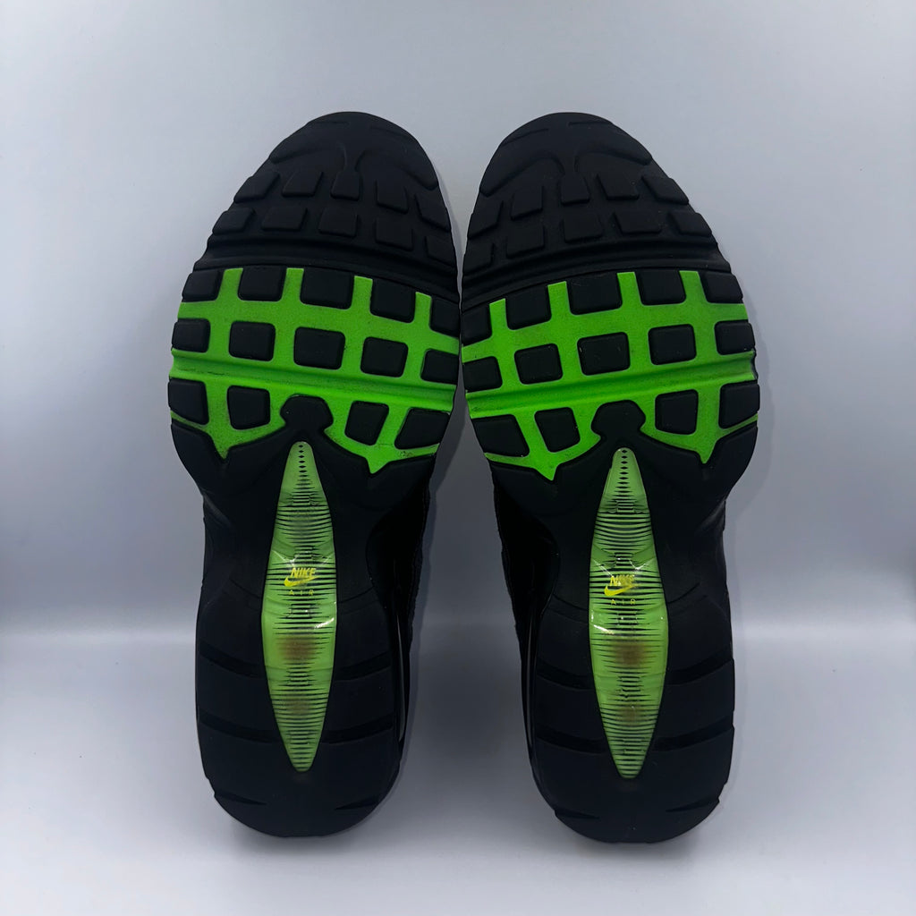 Nike Air Max 95 EOI UK 8