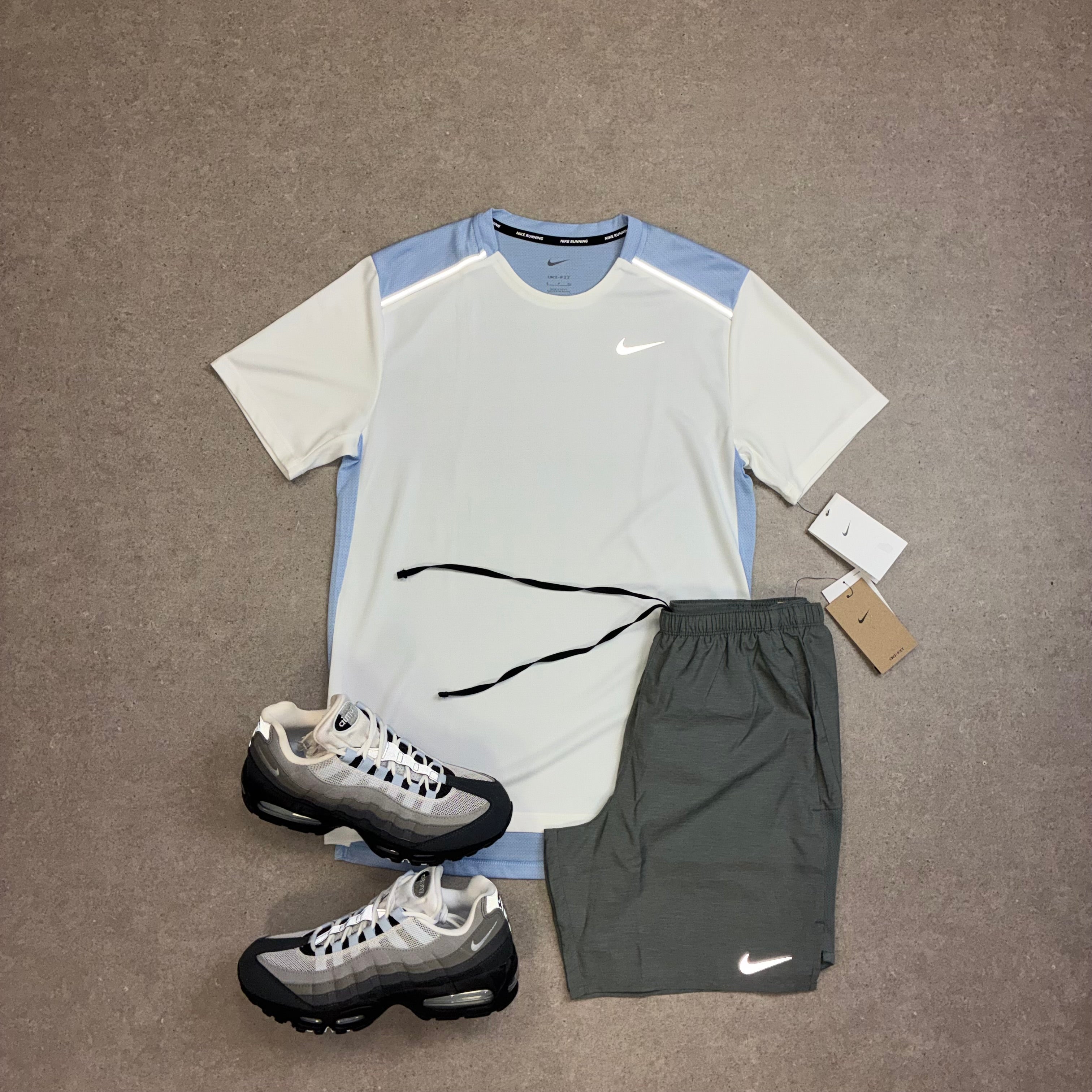 Nike Miler White / Cobalt Bliss & Challenger Grey