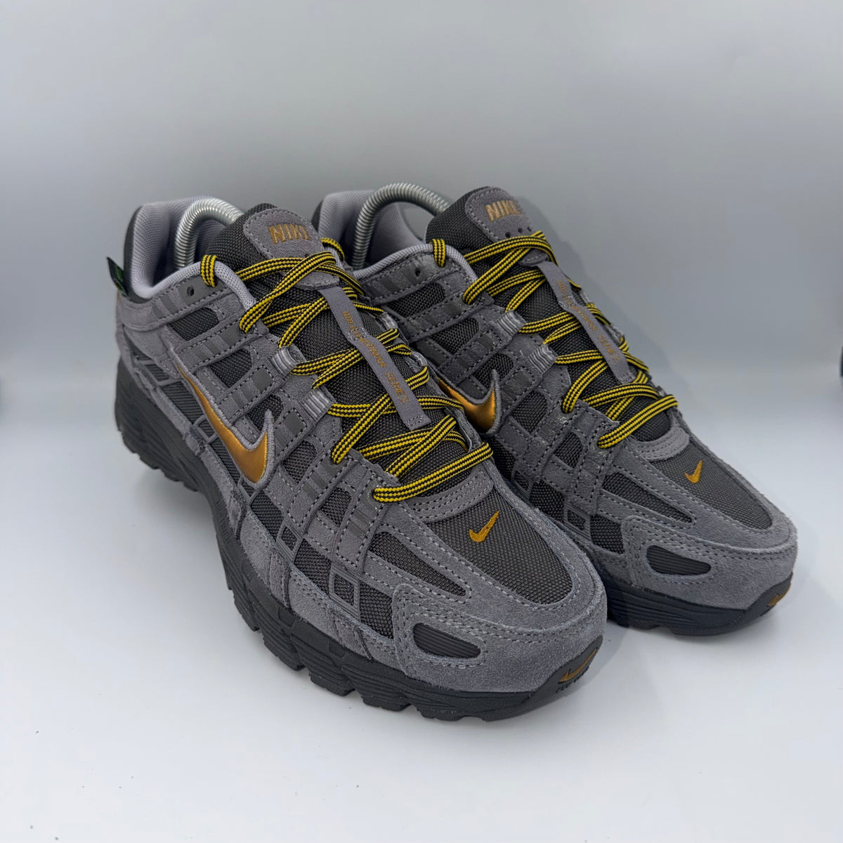 Nike P-6000 PRM Medium Ash / Golden Hops