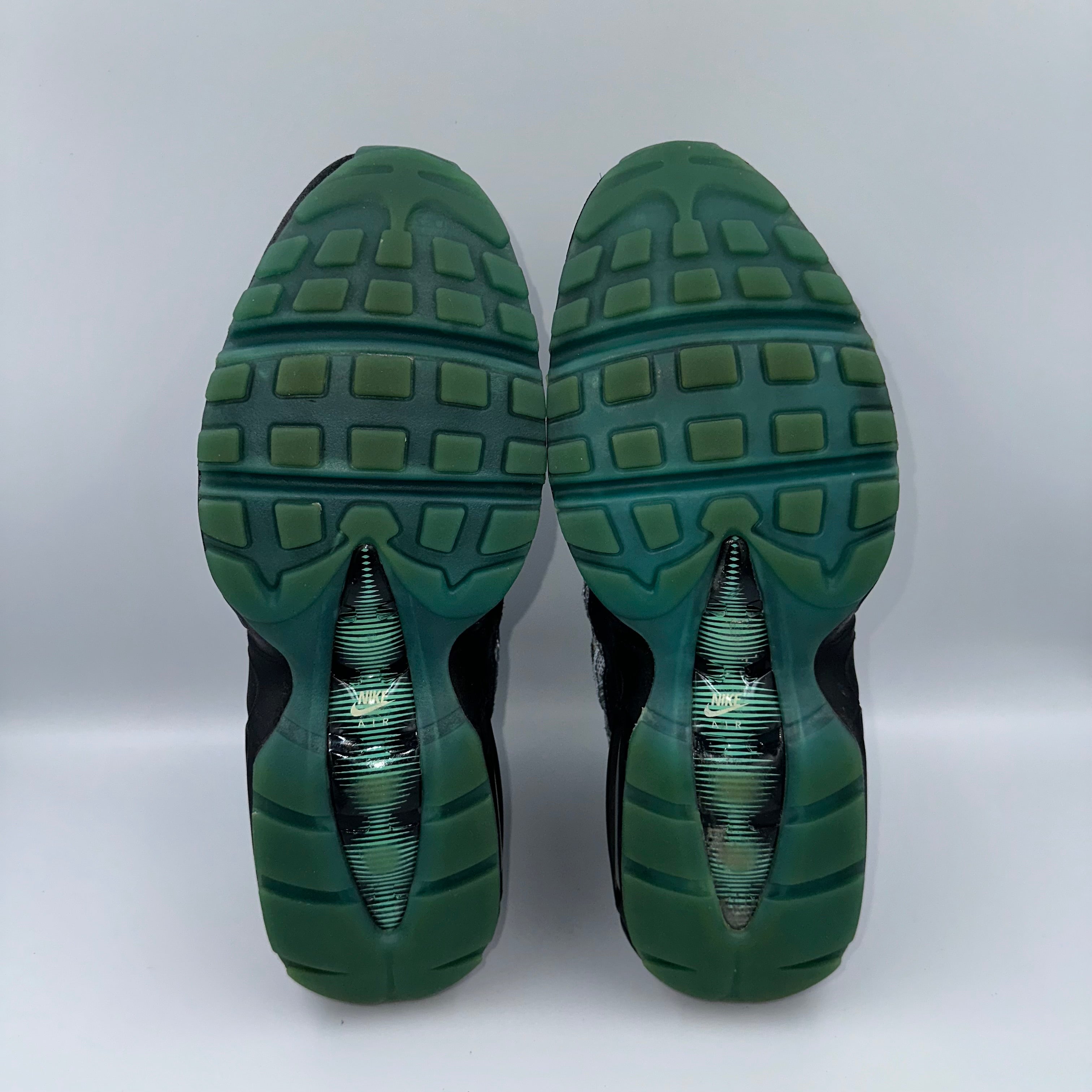 Nike Air Max 95 DOTD UK 7.5 heel and counter detail