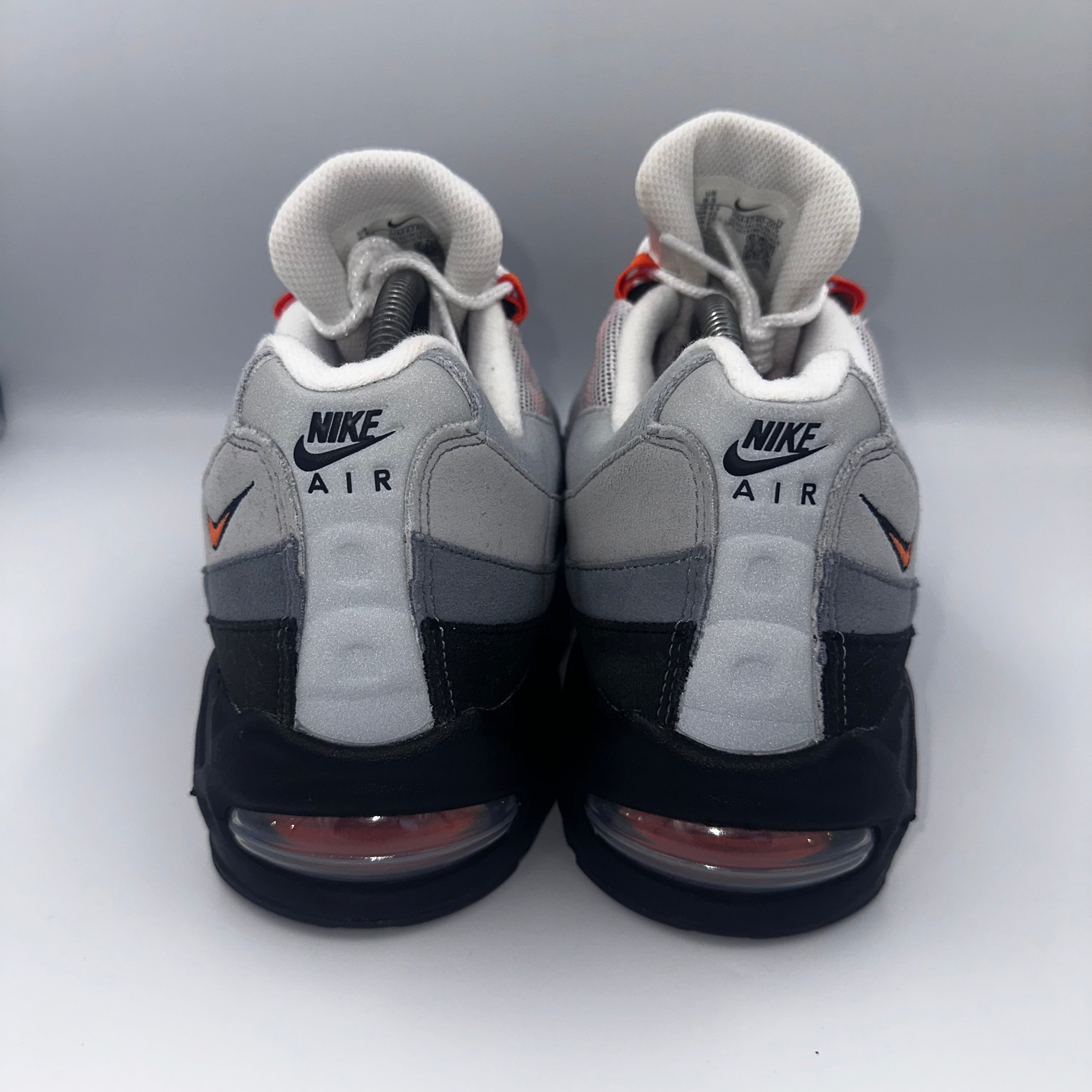 Nike Air Max 95 OG Mandarin UK 8.5 outsole view