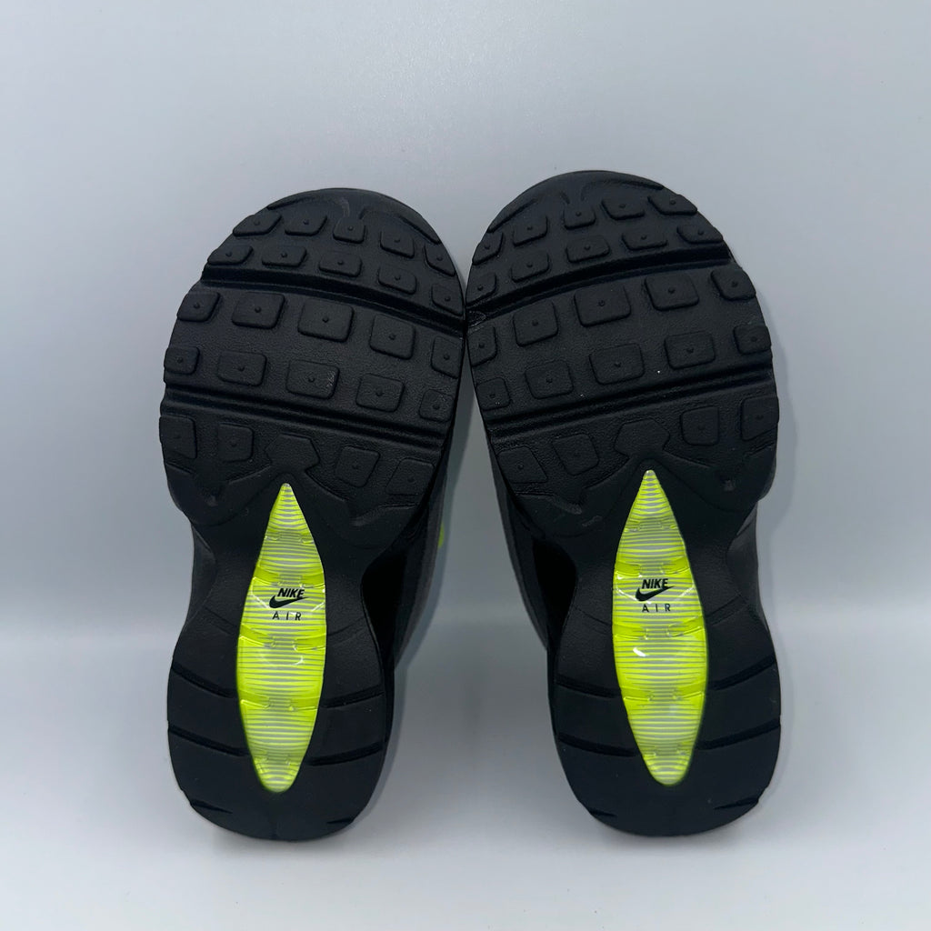 Nike Air Max 95 OG Neon 2026 TD heel and counter detail