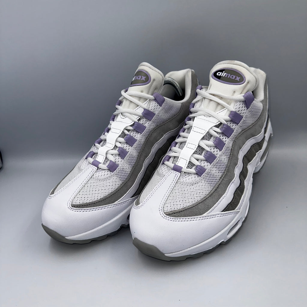 Nike Air Max 95 White / Hydranges UK 8.5 "Big Bubble" medial side view