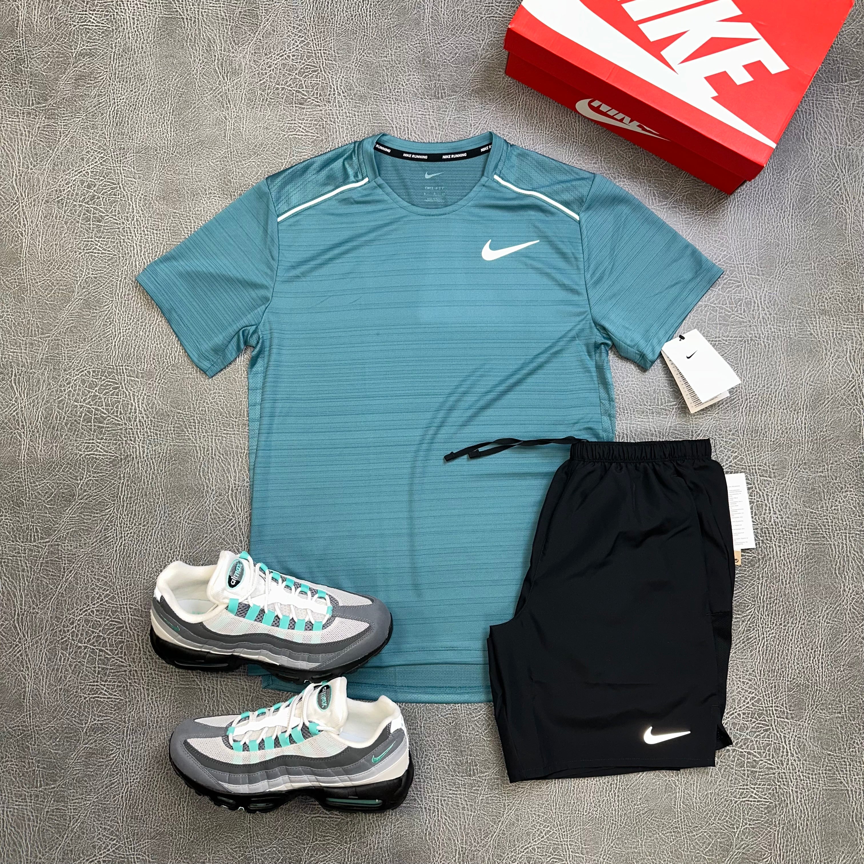 Nike Miler Mineral Teal & Challenger Black FZ4782-379 front view