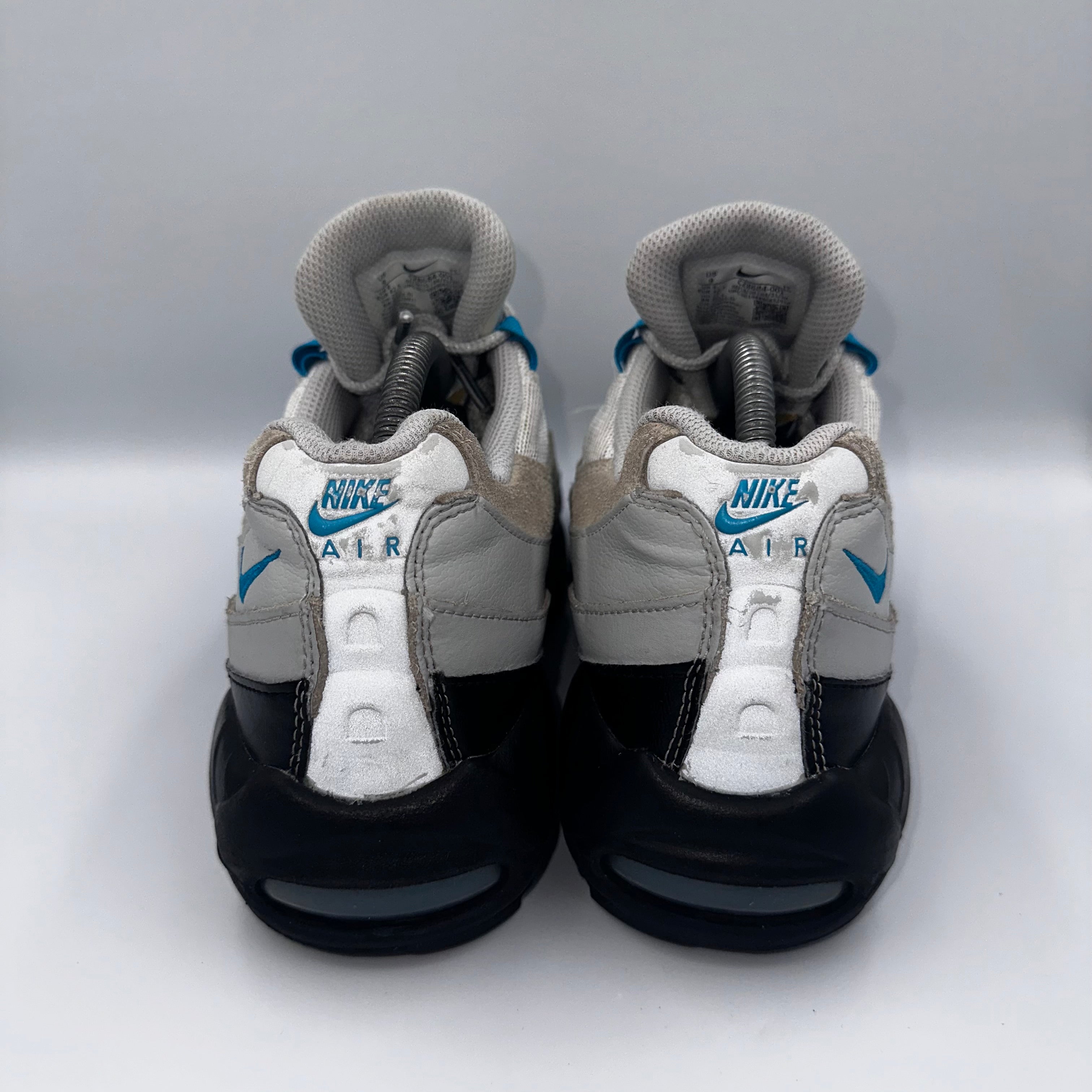 Nike Air Max 95 Laser Blue UK 8 outsole view