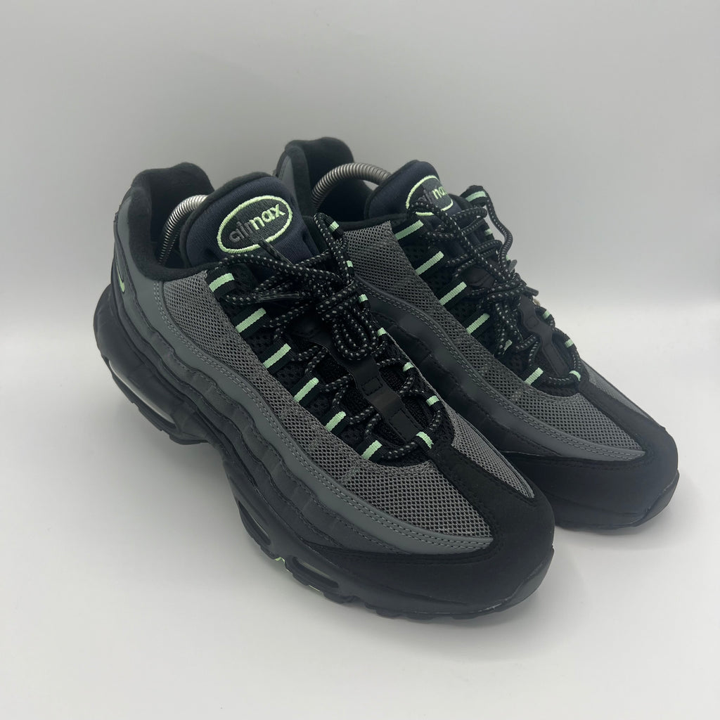 Nike Air Max 95 Vapour Green JD Exclusive – Wirral Webs