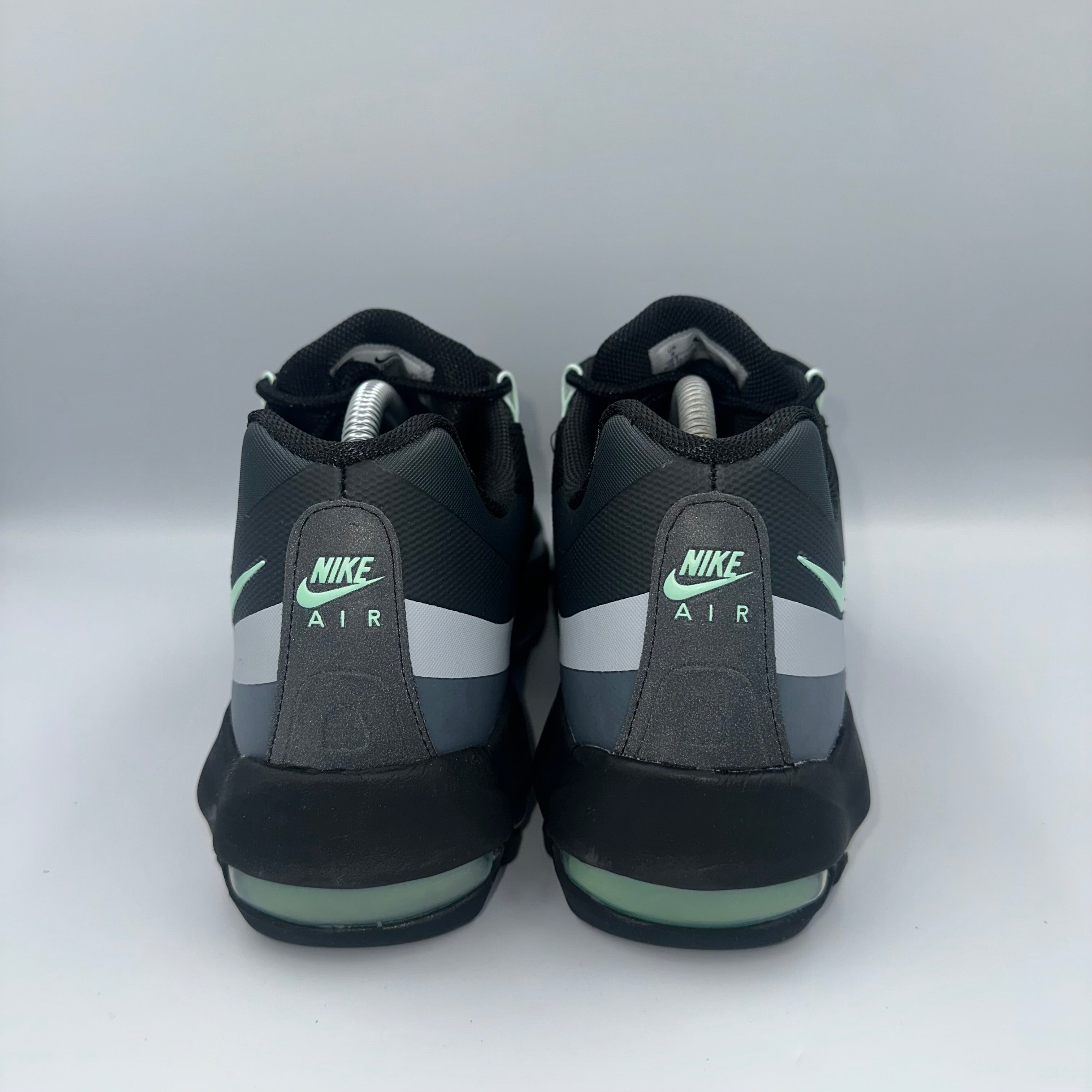 Nike Air Max 95 Ultra Black / Mint Foam outsole view