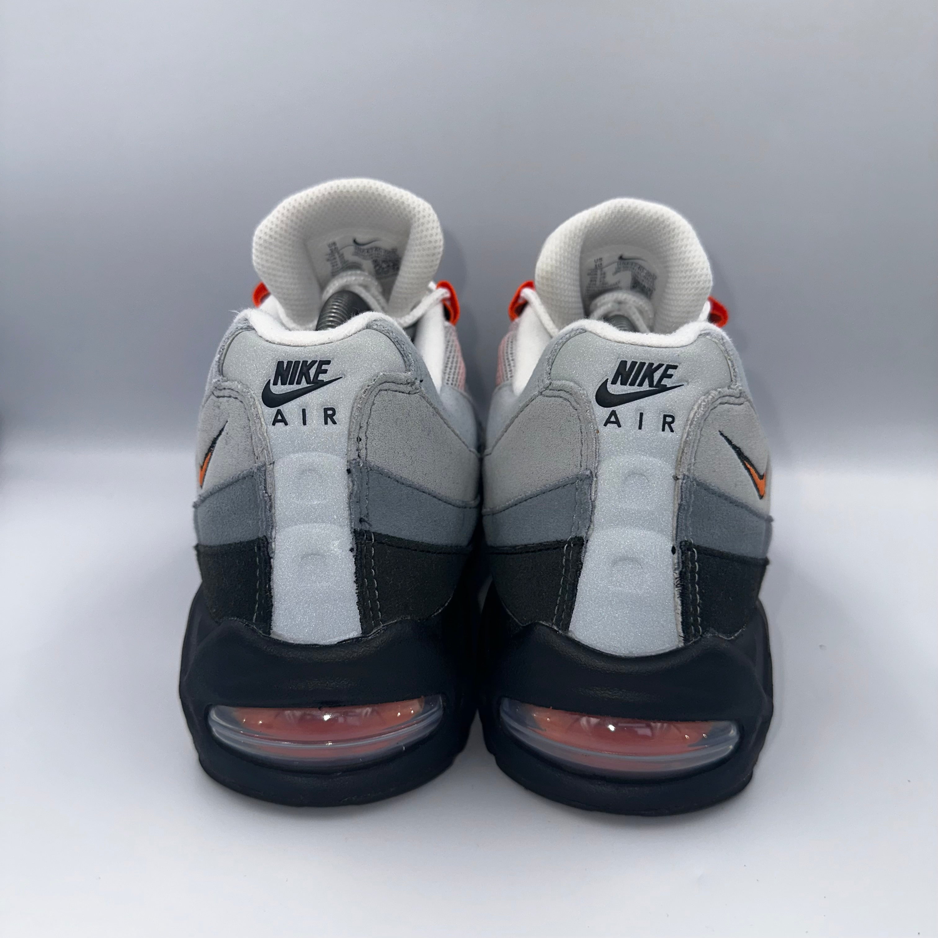 Nike Air Max 95 OG Mandarin UK 9 outsole view
