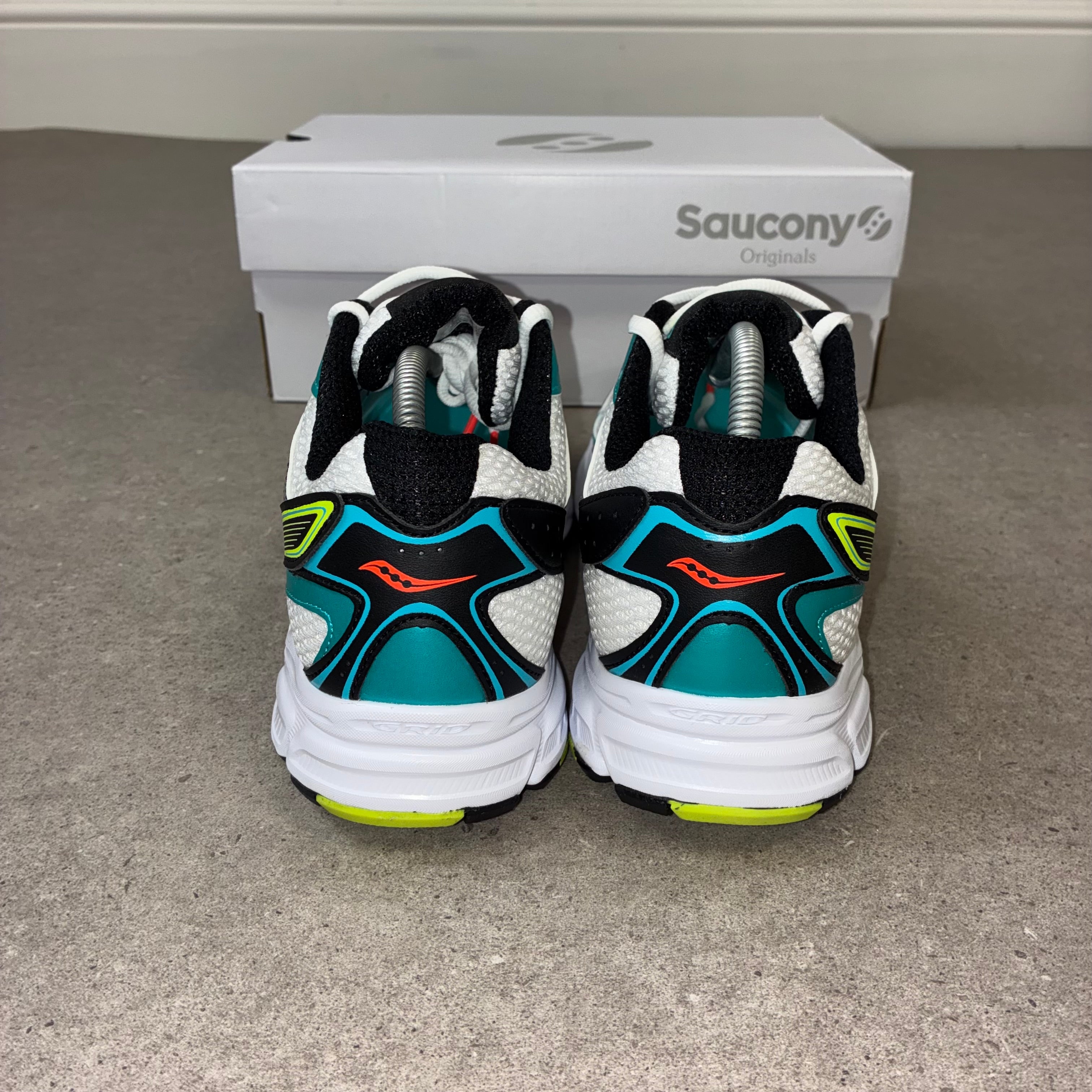 Saucony Ride Millennium White / Mutant