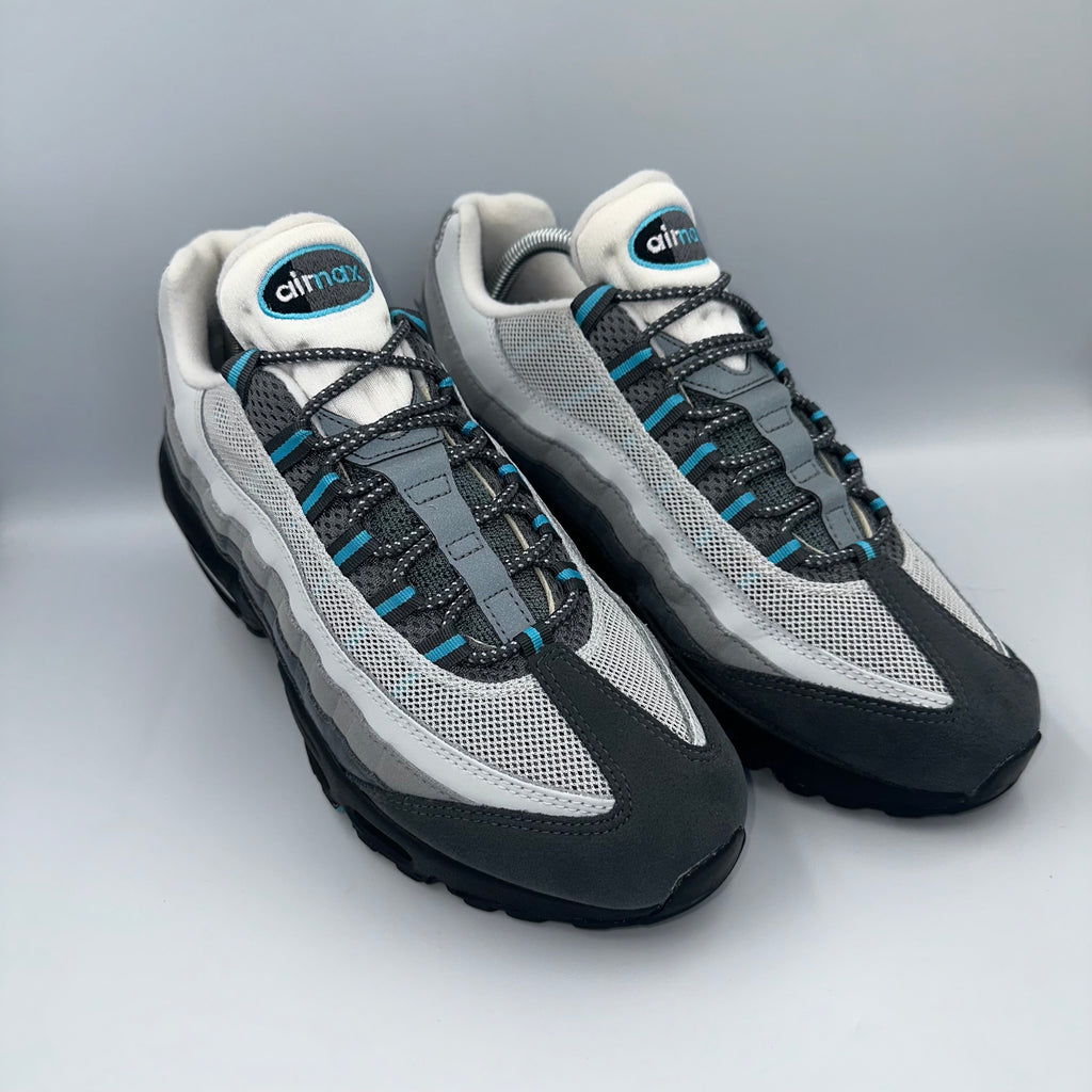 Nike Air Max 95 Baltic Blue UK 8 lateral side profile
