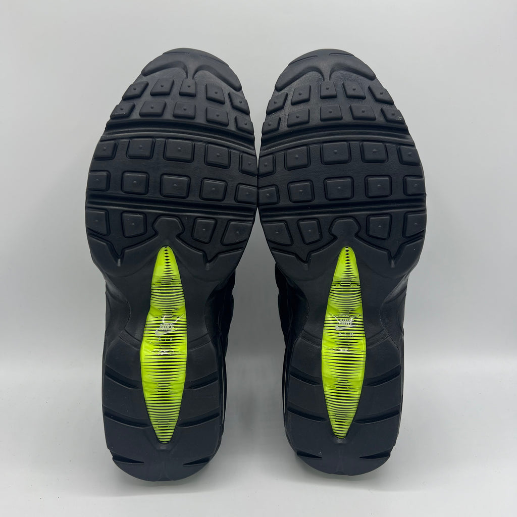 Nike Air Max 95 Retro Logo Neon