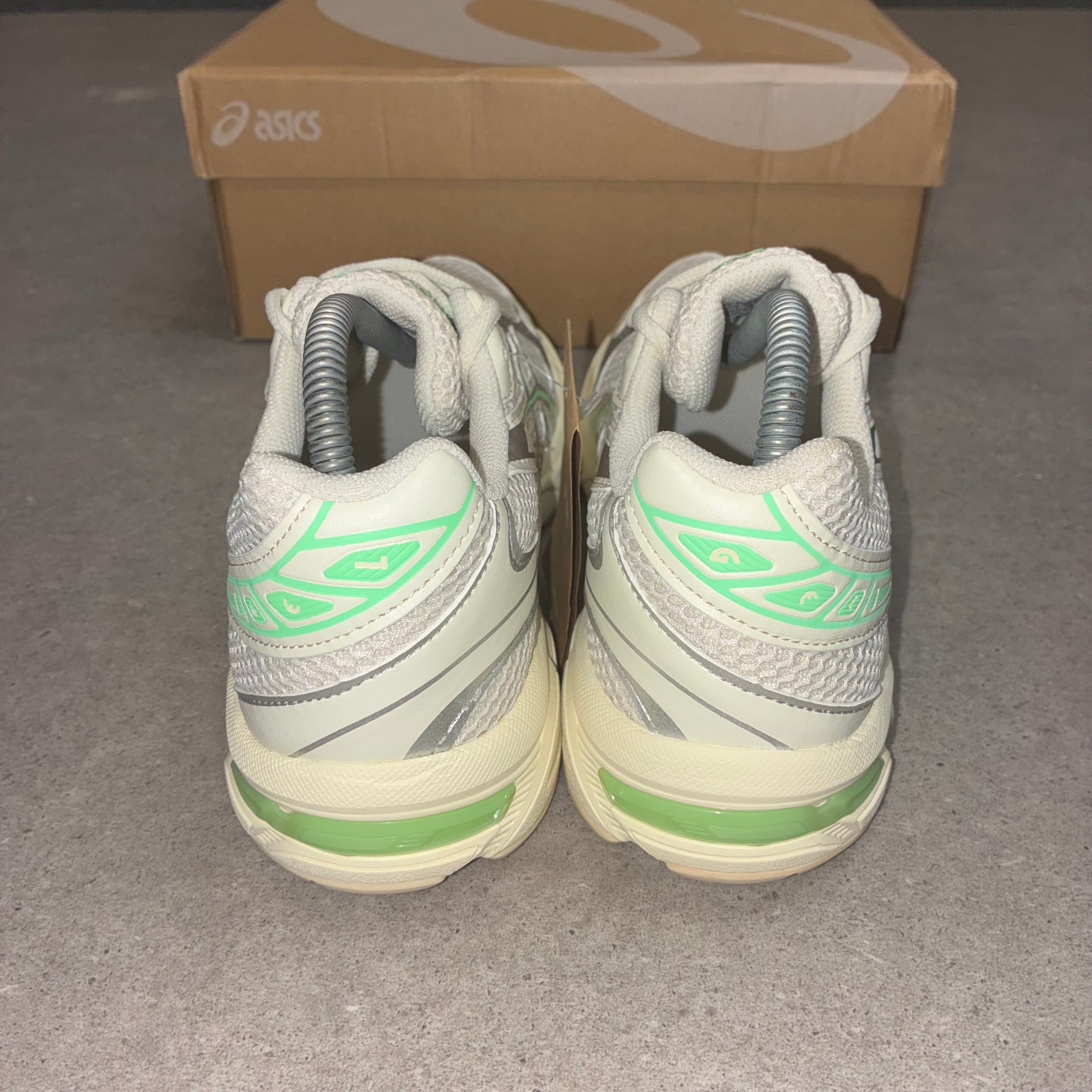 ASICS Gel-1130 Pale Oak / Menthol