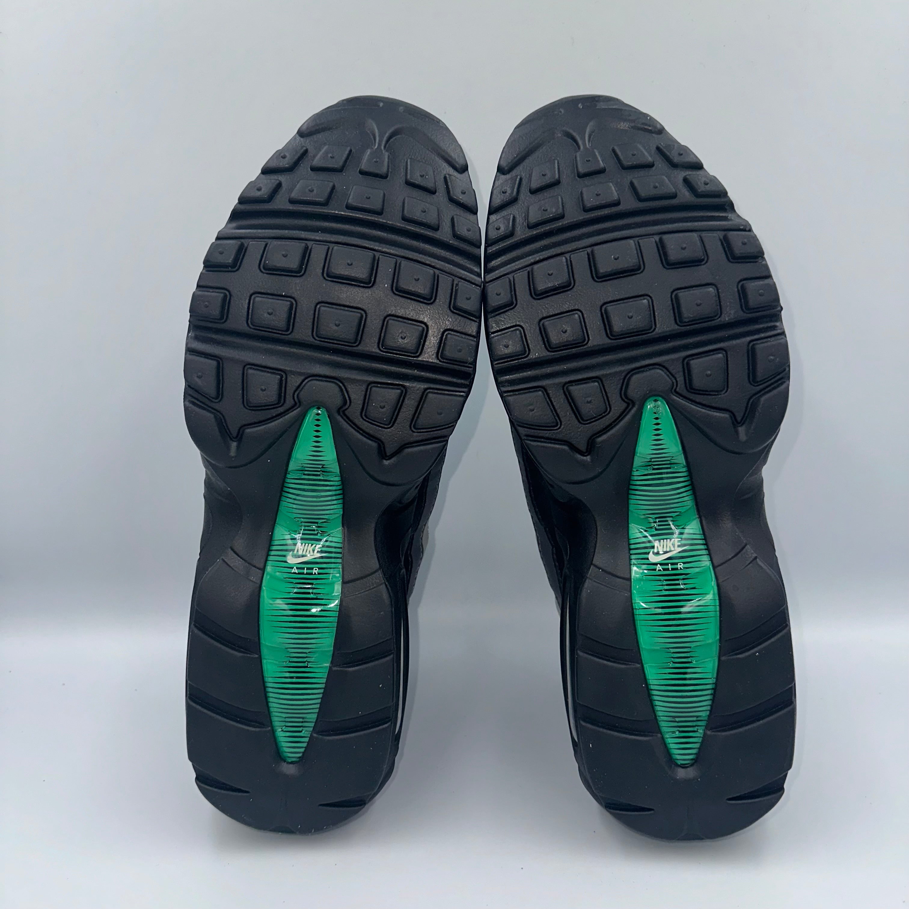 Nike Air Max 95 Stadium Green UK 6.5 heel and counter detail