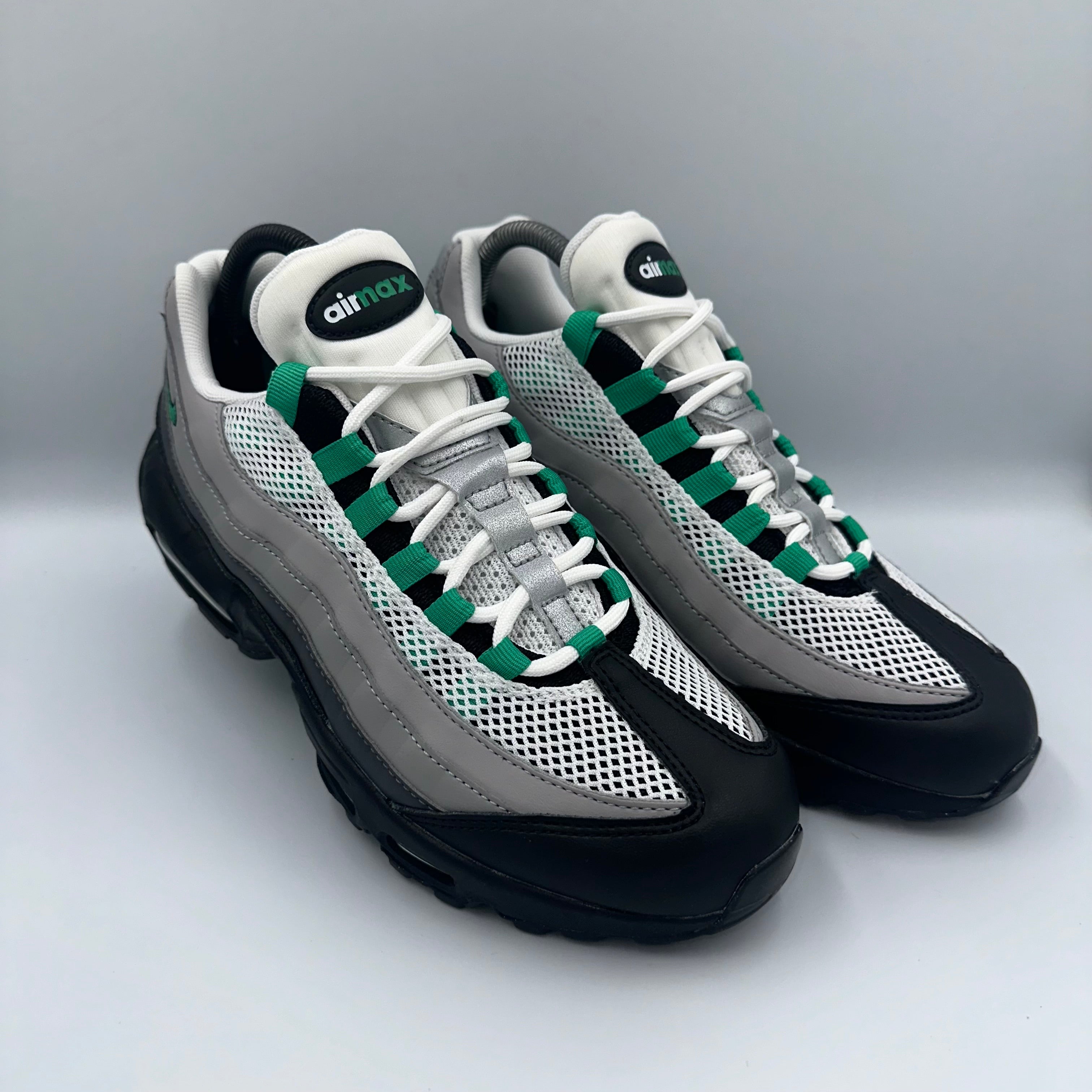 Nike Air Max 95 Stadium Green UK 6.5 lateral side profile
