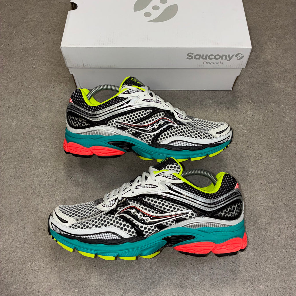 Saucony ProGrid Omni 9 Mutant / Silver