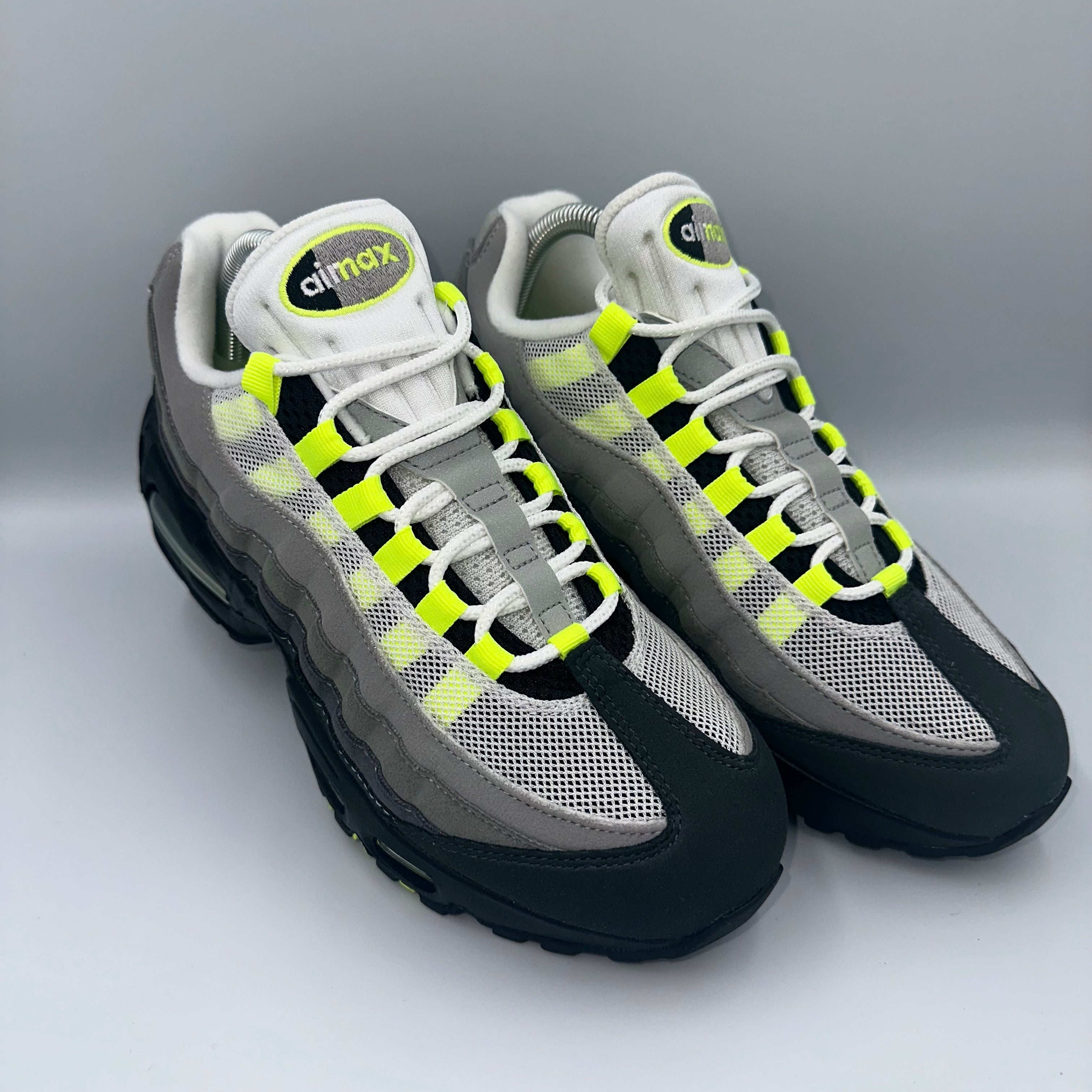 Nike Air Max 95 OG Neon “Big Bubble” 2026 lateral side profile