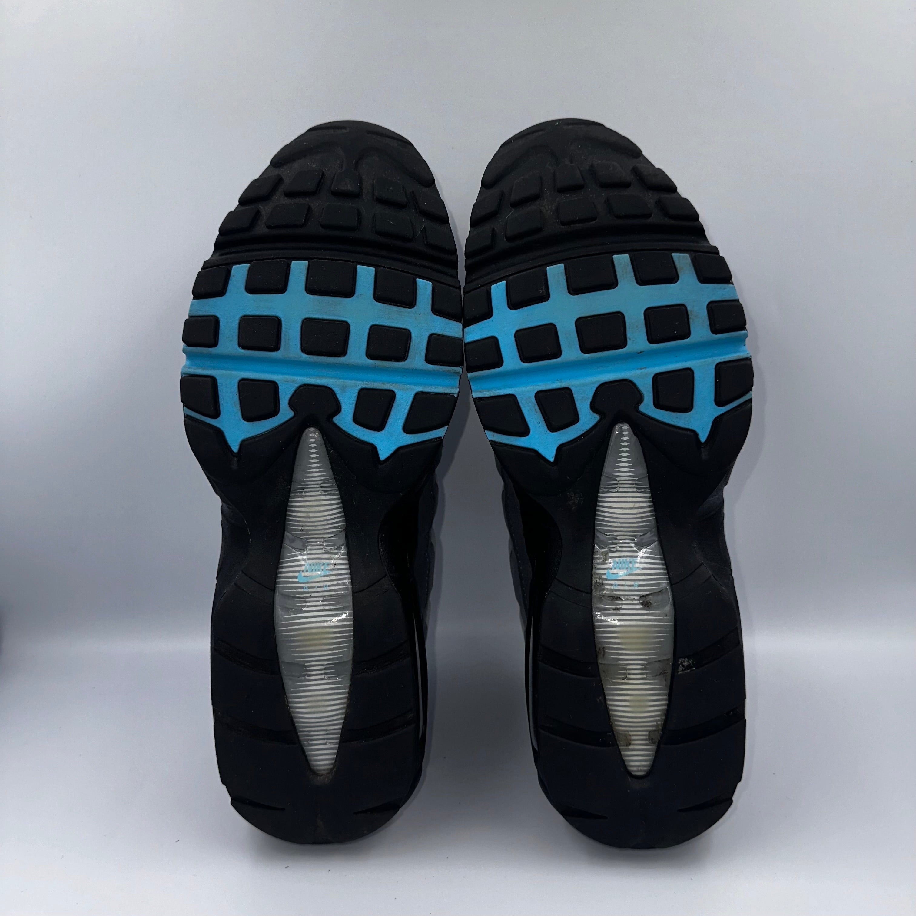 Nike Air Max 95 Baltic Blue UK 8 heel and counter detail