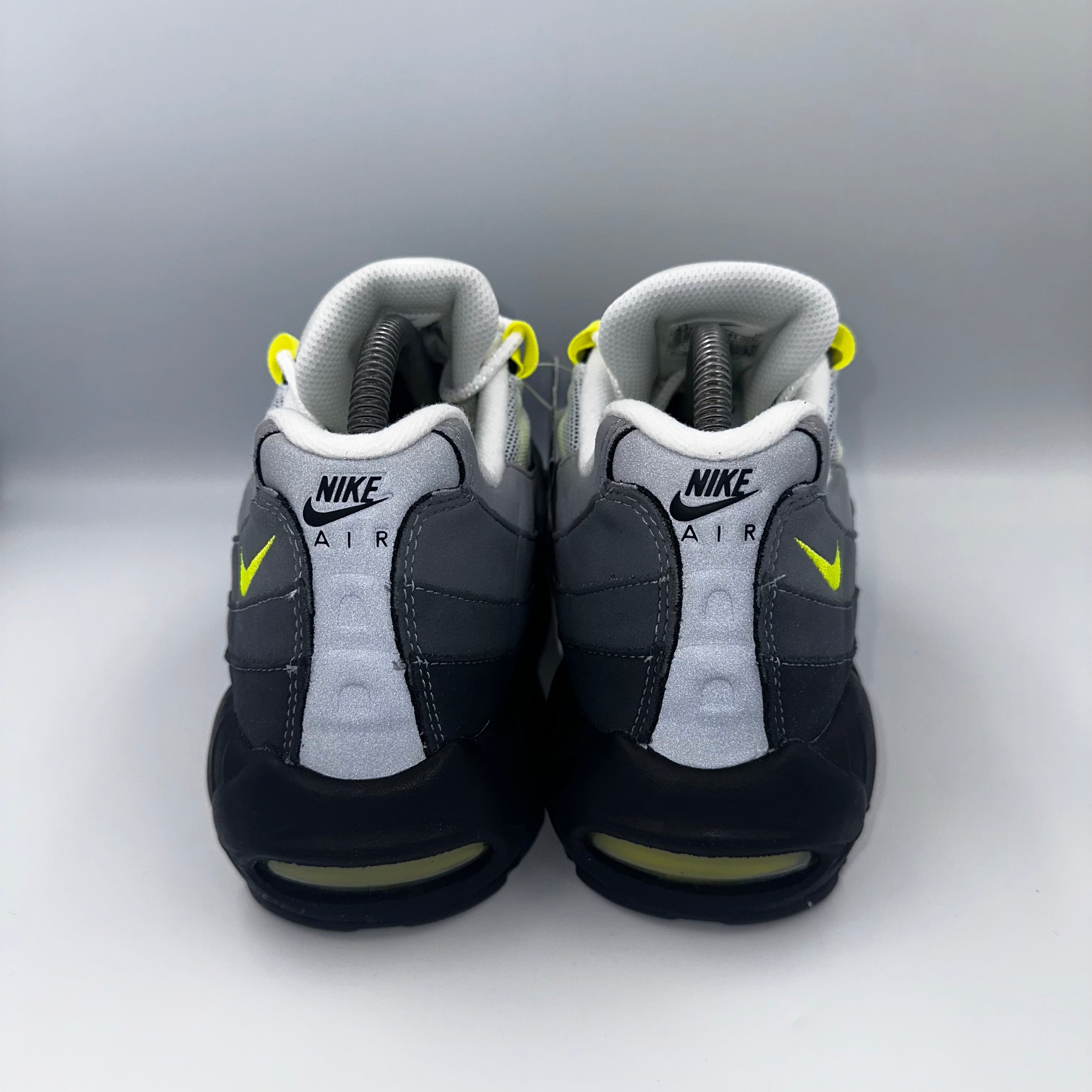 Nike Air Max 95 OG Neon 2020 UK 7.5 outsole view