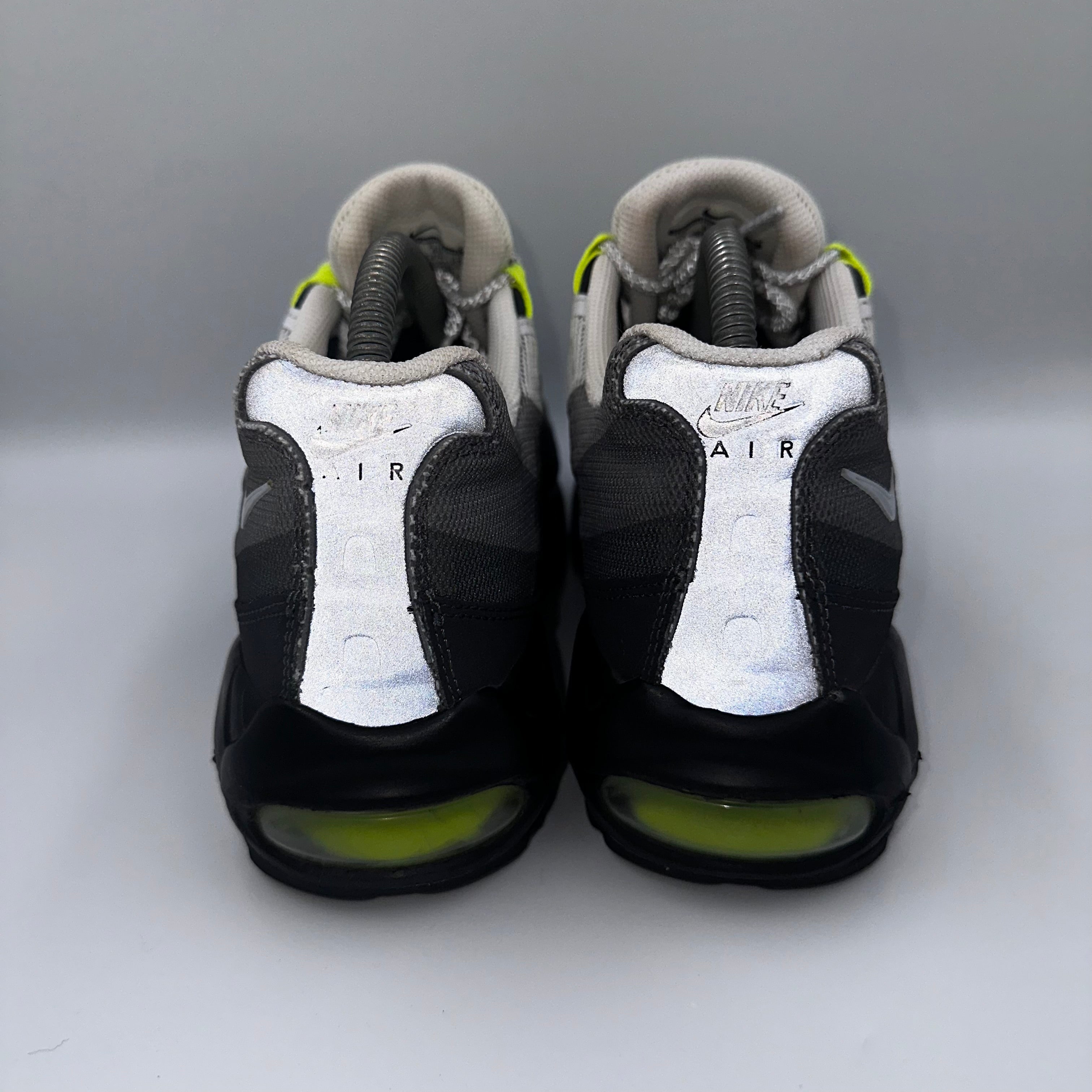 Nike Air Max 95 Tapered Neon UK 6 outsole view
